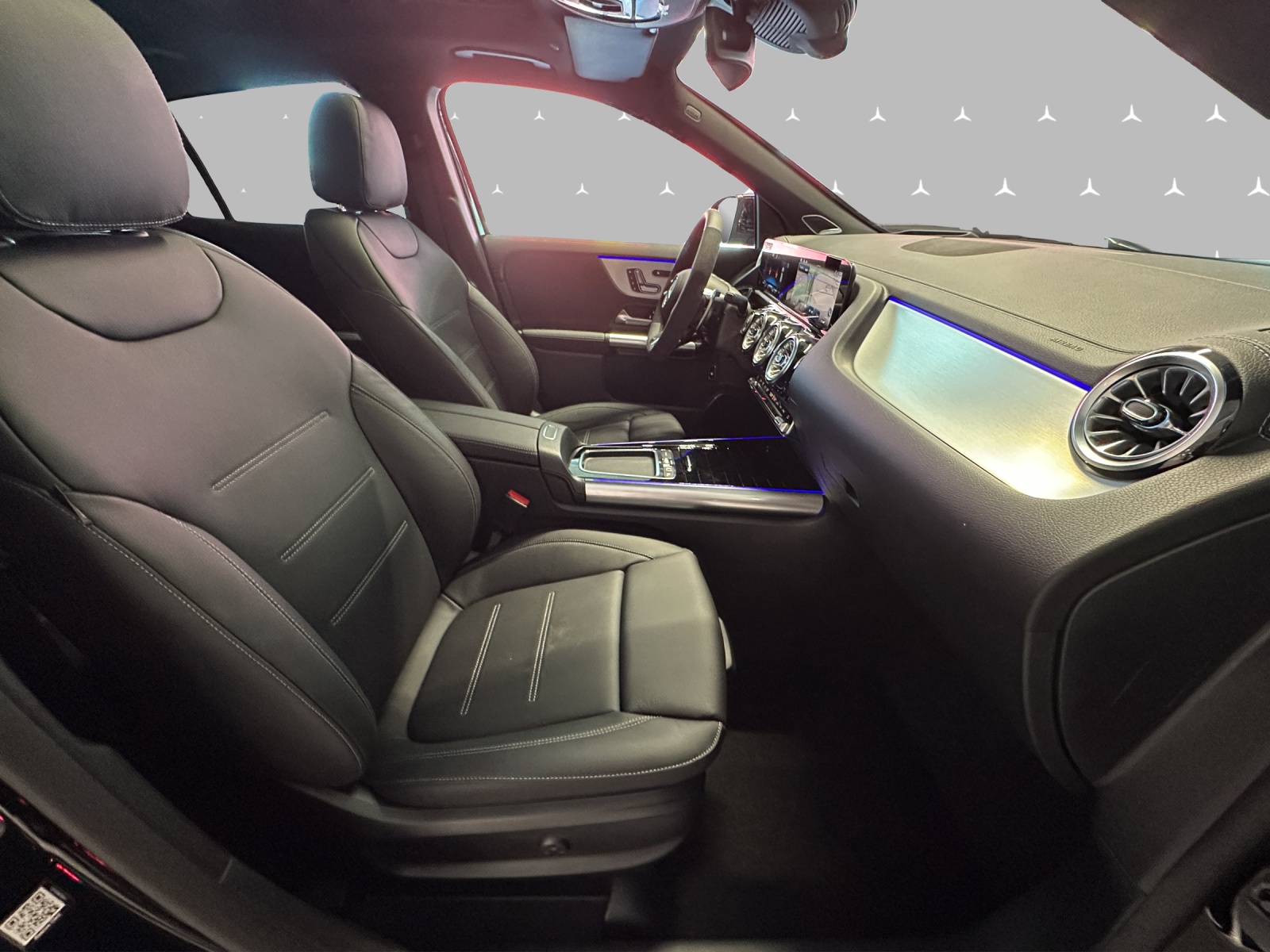 MERCEDES-BENZ GLA AMG 45 S 4Matic+ 8G-DCT-image-11