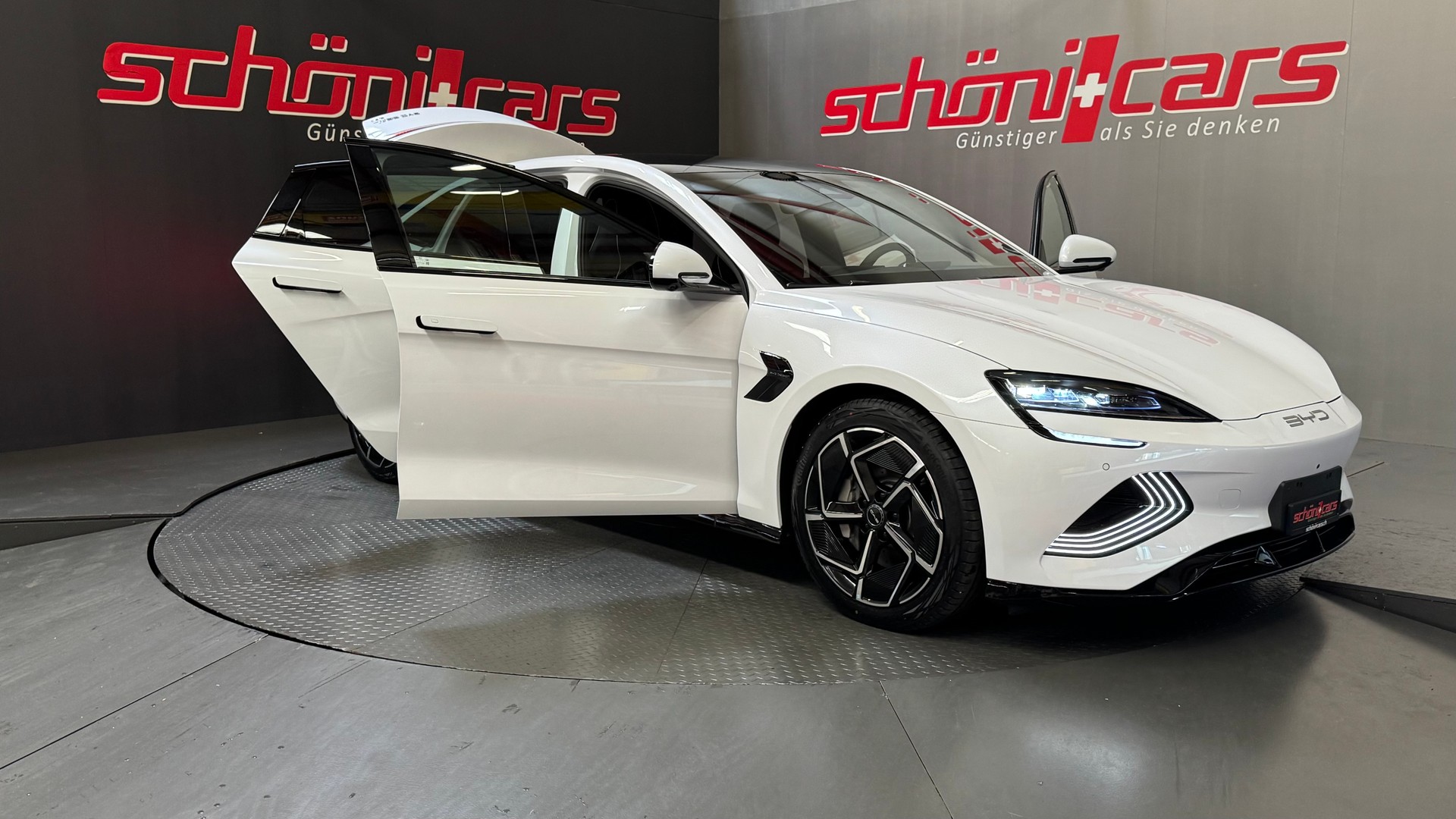 BYD Seal 82,2 kWh Excellence AWD-image-8