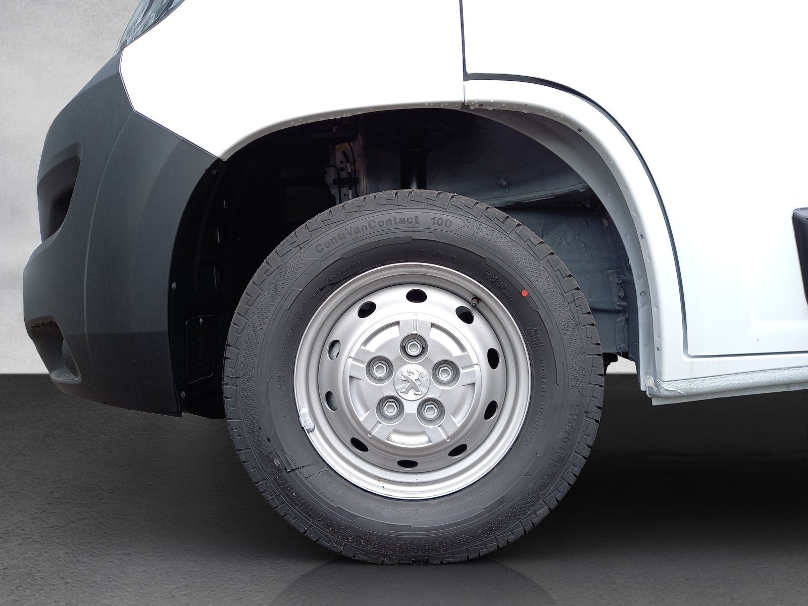 PEUGEOT Boxer Kaw. 335 L2H2 2.2 BlueHDi 140 S/S-image-15