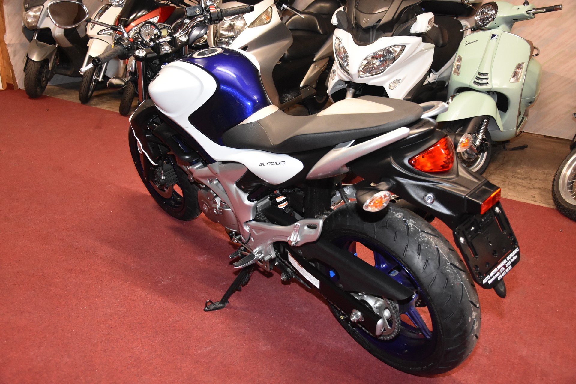 SUZUKI SFV 650 Gladius ABS-image-3