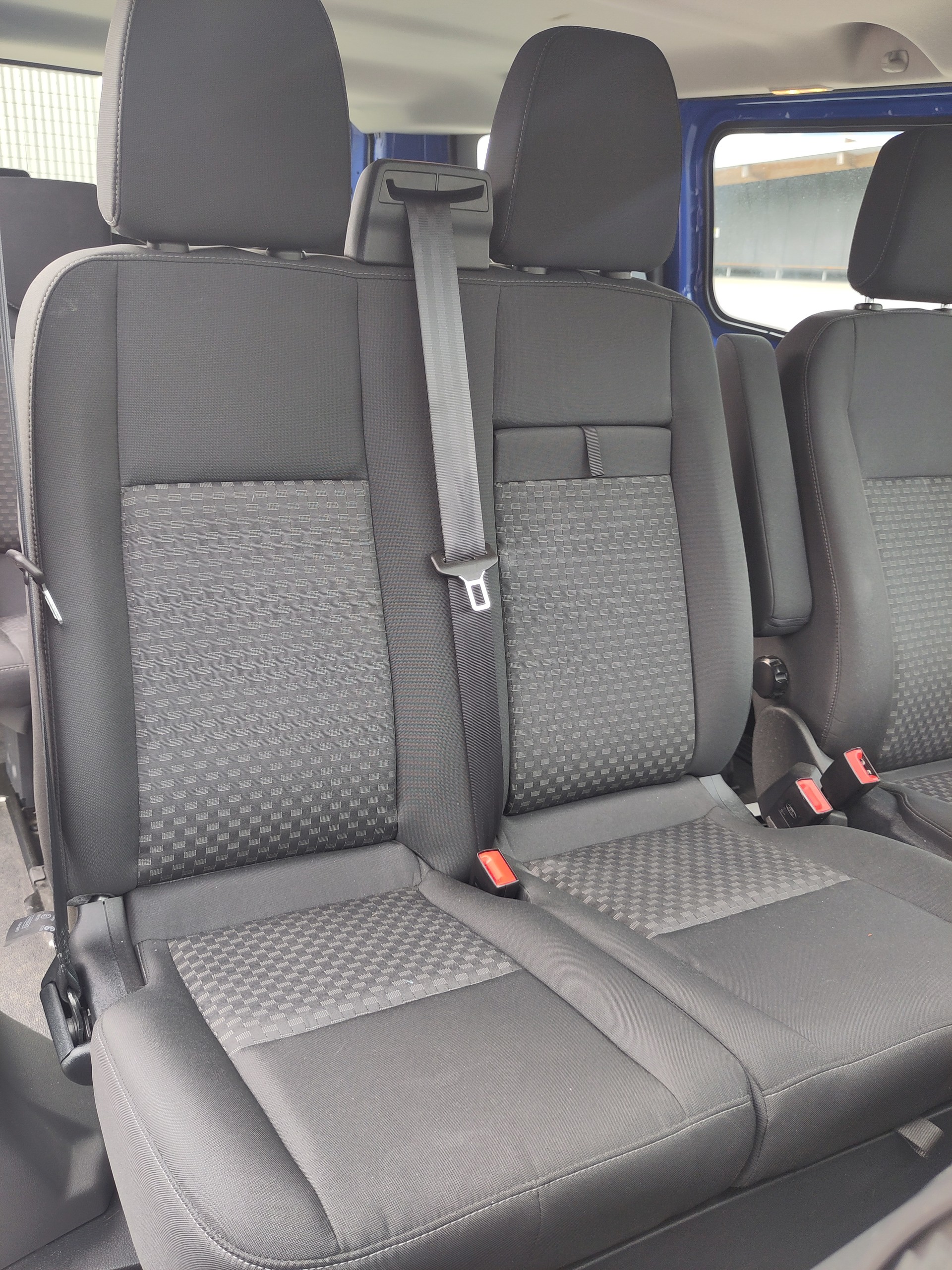 FORD Transit Custom 320 L1H1 Trend A-image-6