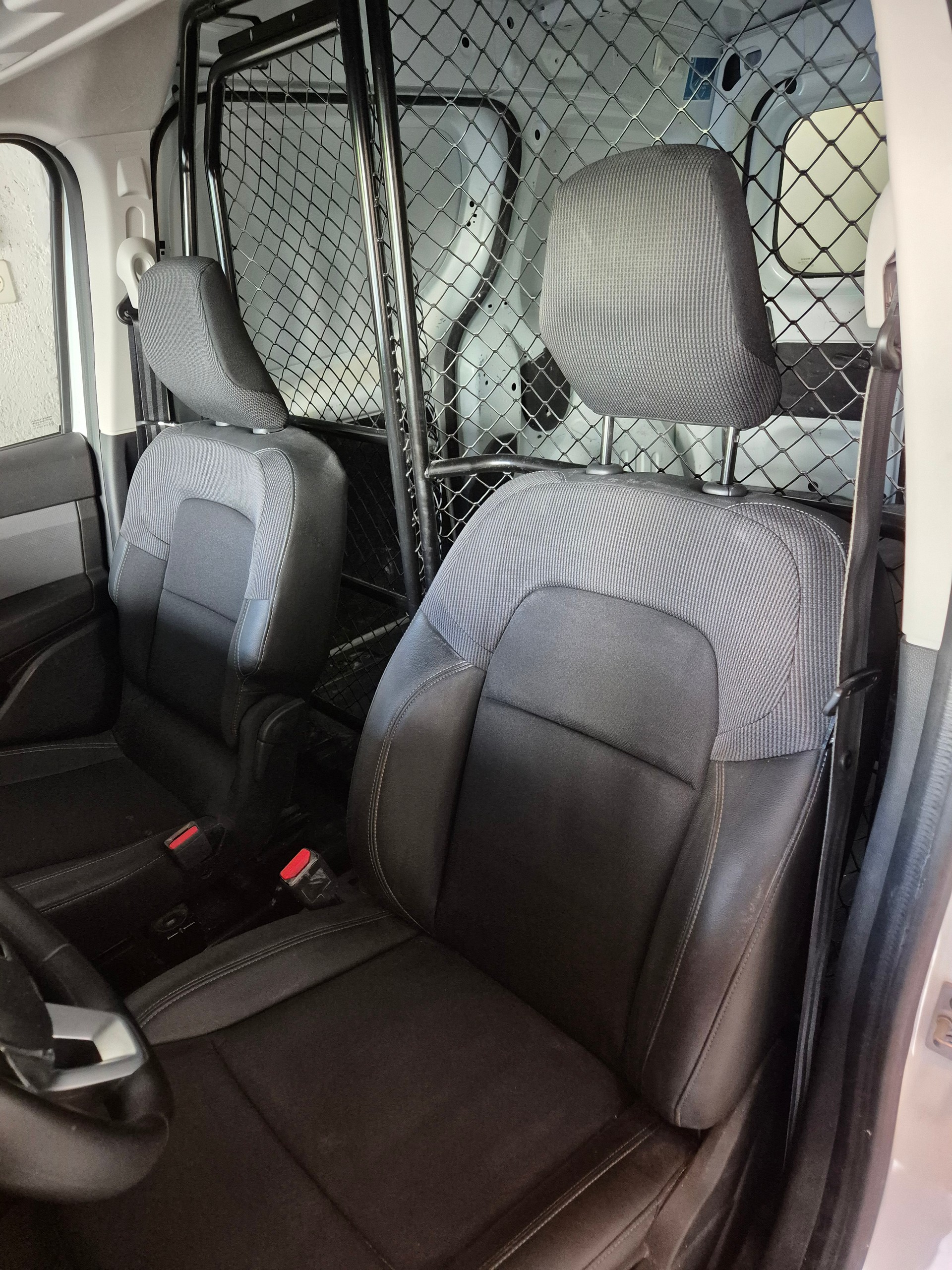 RENAULT Express 1.3TCe 100 PF Access-image-2