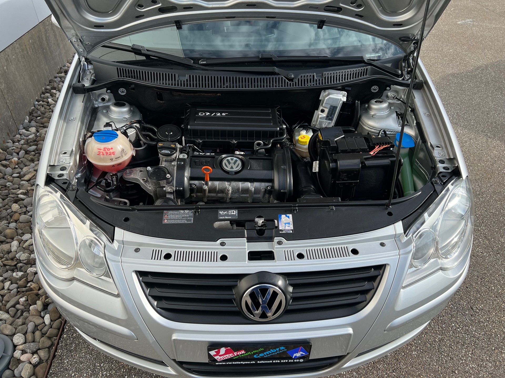 VW Polo 1.6 16V Young&Fresh-image-4