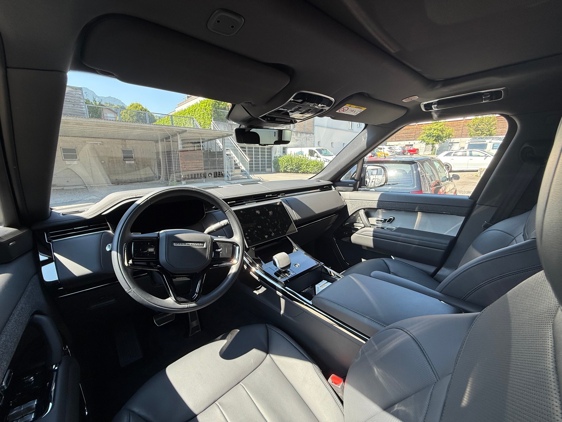 LAND ROVER Range Rover Sport D300 3.0 TD6 MHEV Dynamic SE Automatic-image-12