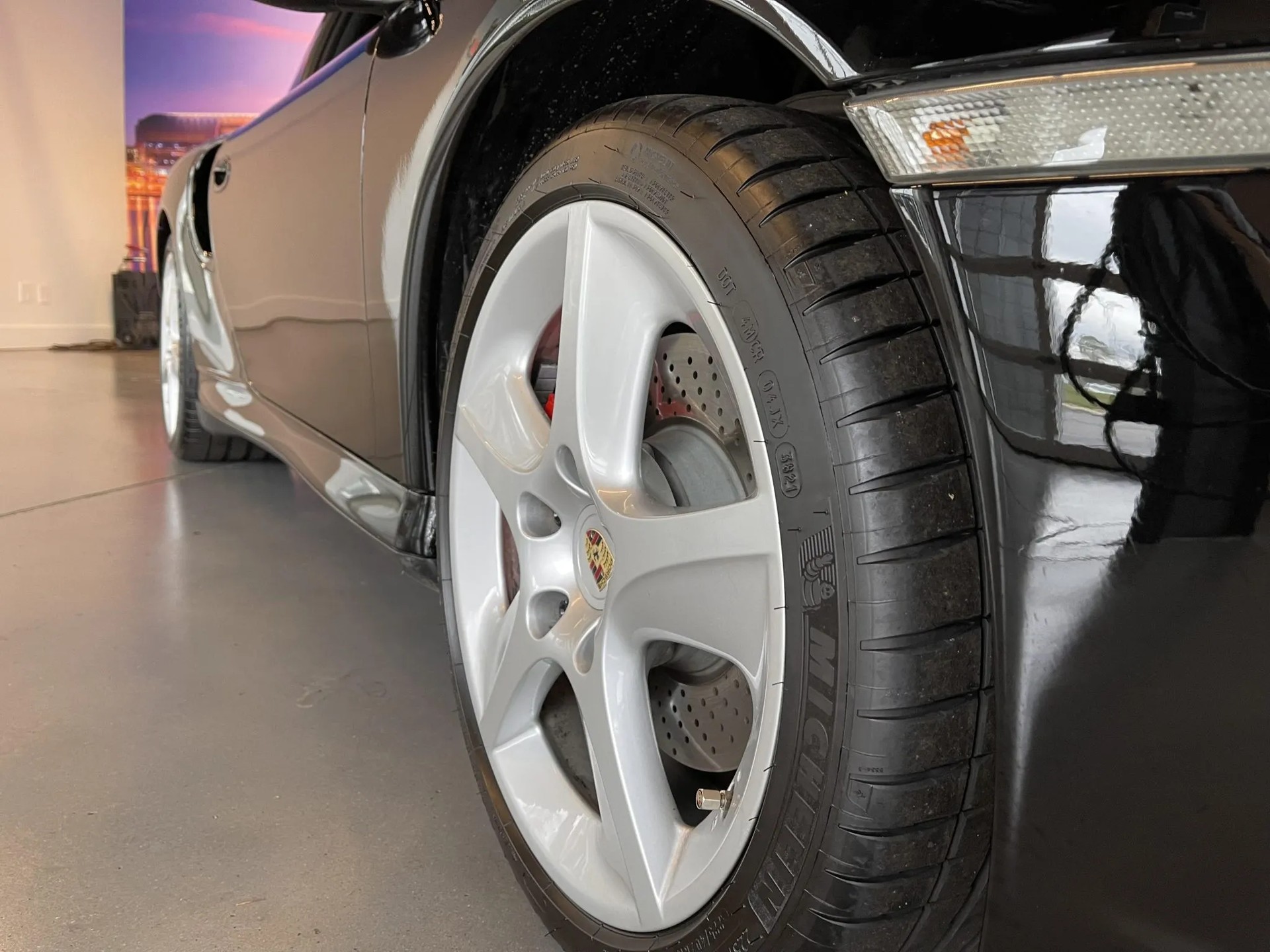 PORSCHE 911 Turbo-image-9
