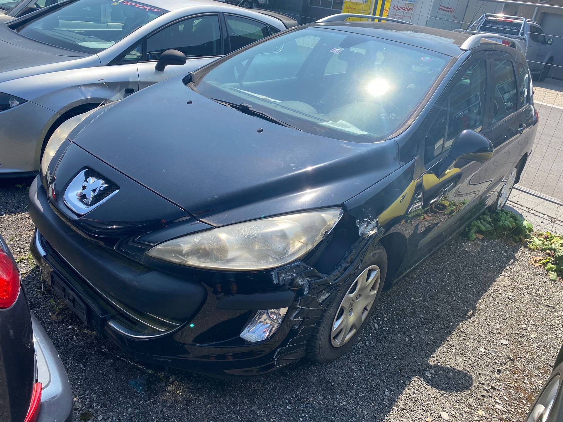 PEUGEOT 308 SW 1.6 16V VTI Trendy-image-1