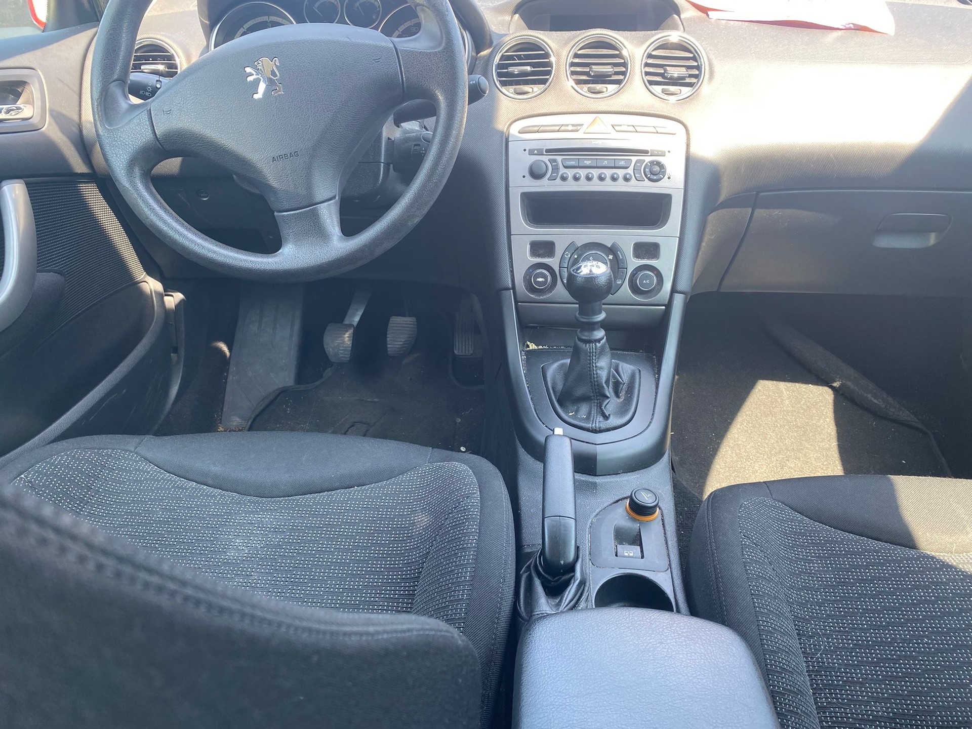 PEUGEOT 308 SW 1.6 16V VTI Trendy-image-5