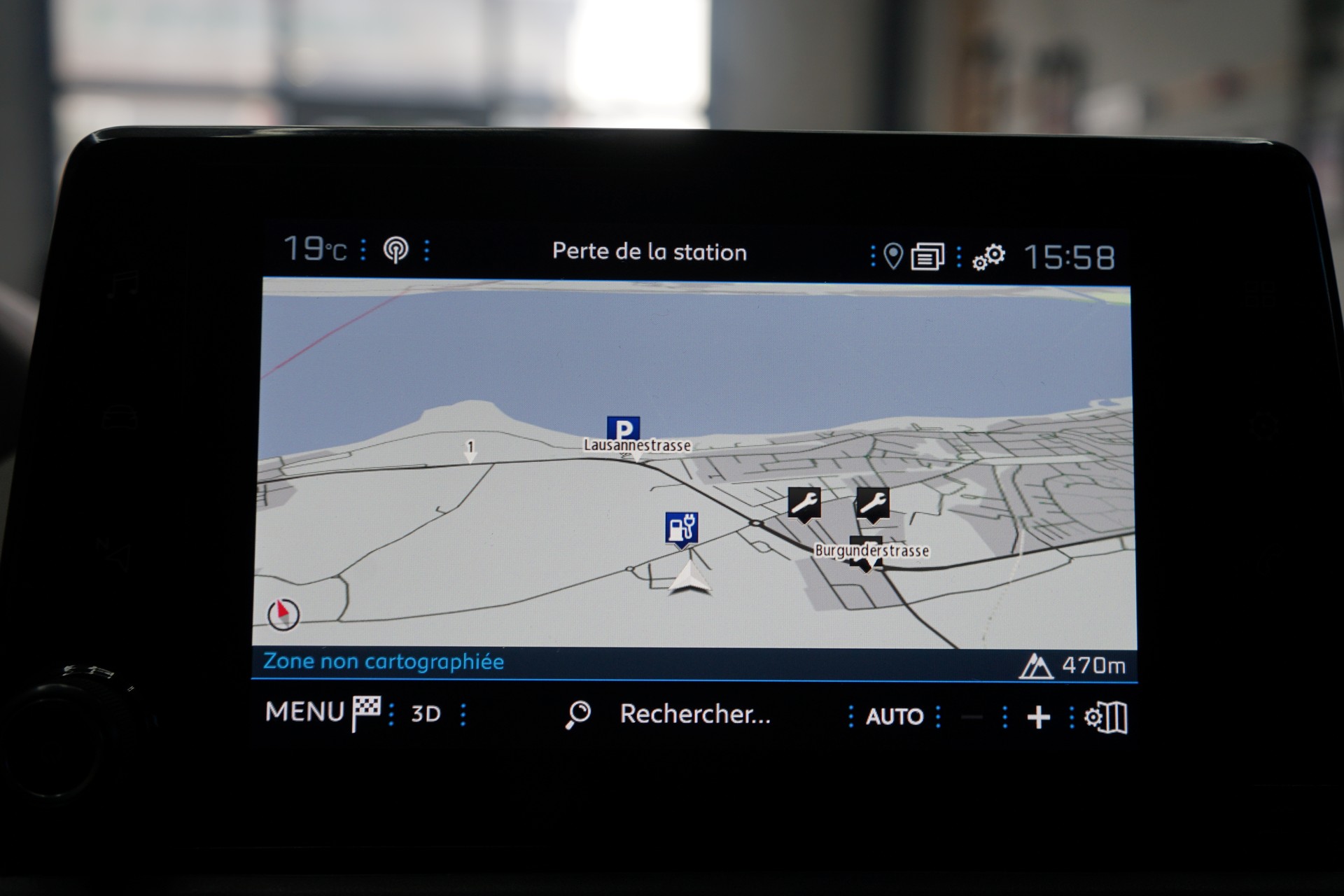 PEUGEOT Rifter 1.5 BlueHDi Allure-image-15