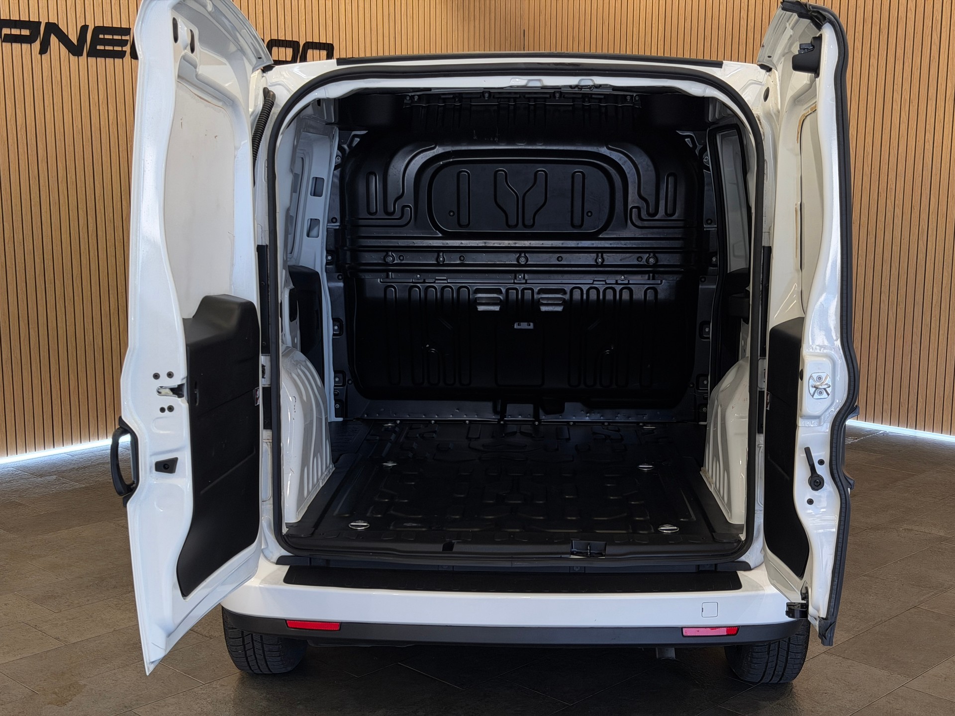 FIAT Doblò 1.6 Multijet Cargo Swiss-image-4