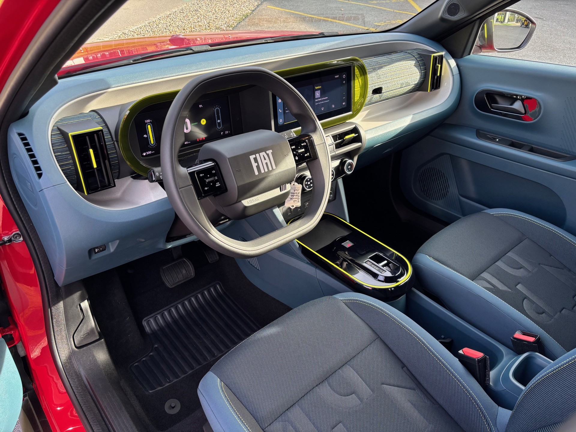 FIAT Grande Panda Elektro Red-image-9