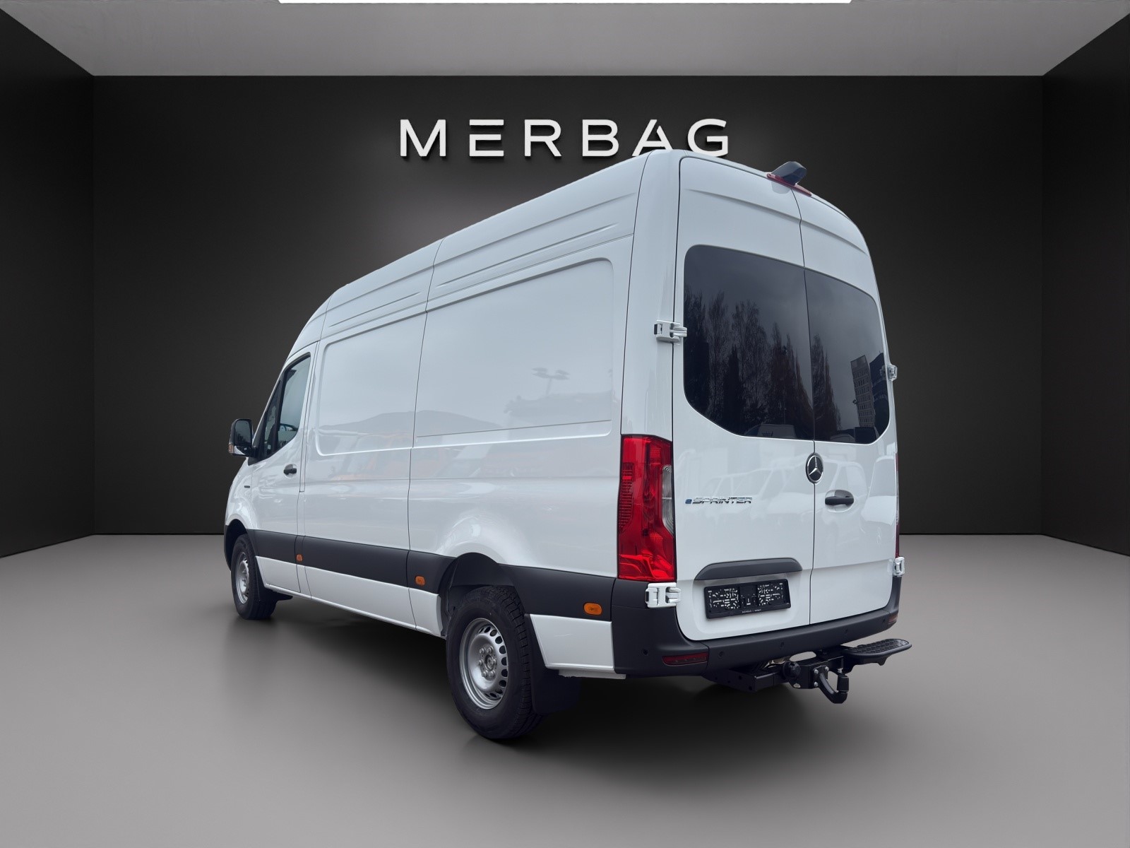 MERCEDES-BENZ eSprinter 320 81kWh Standard Hoch Pro-image-1