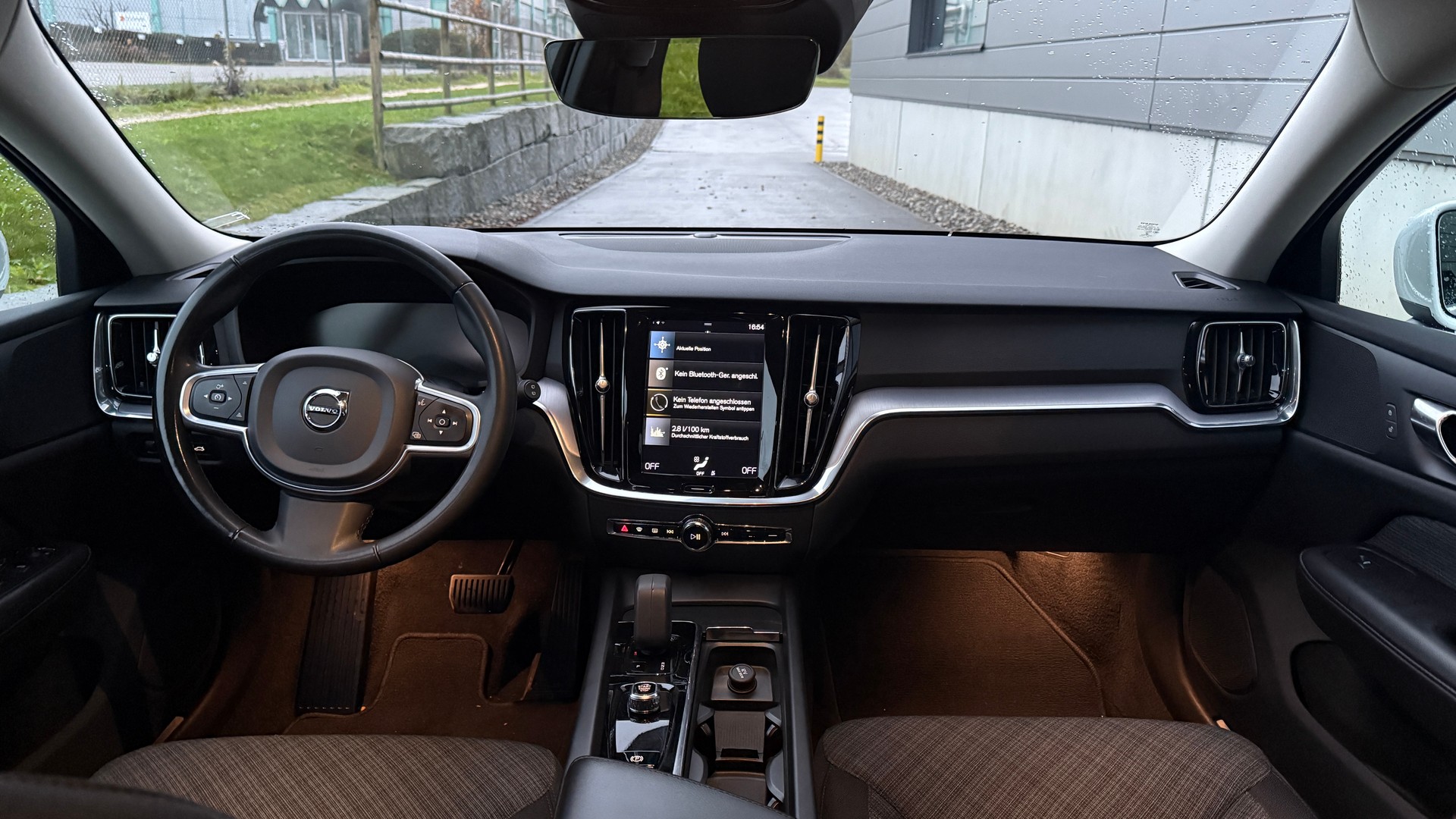 VOLVO V60 B4 Diesel Mild Hybrid **FRISCH AB MFK**-image-9
