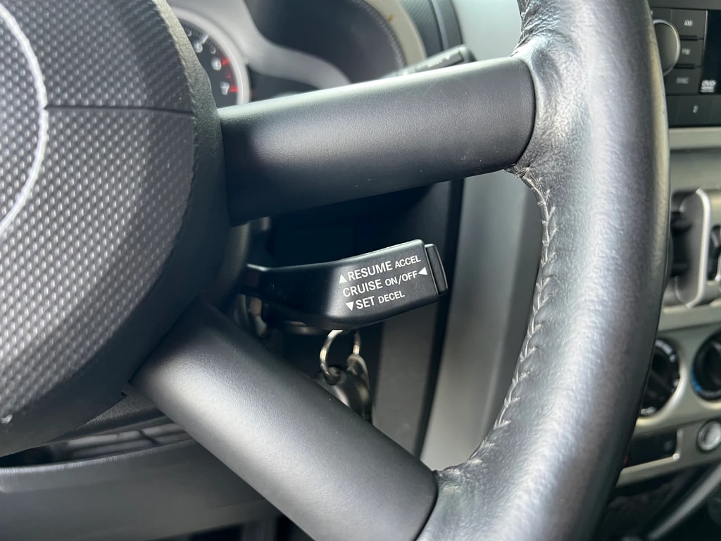 JEEP Wrangler 3.8 Unlimited Sahara Automatic-image-16