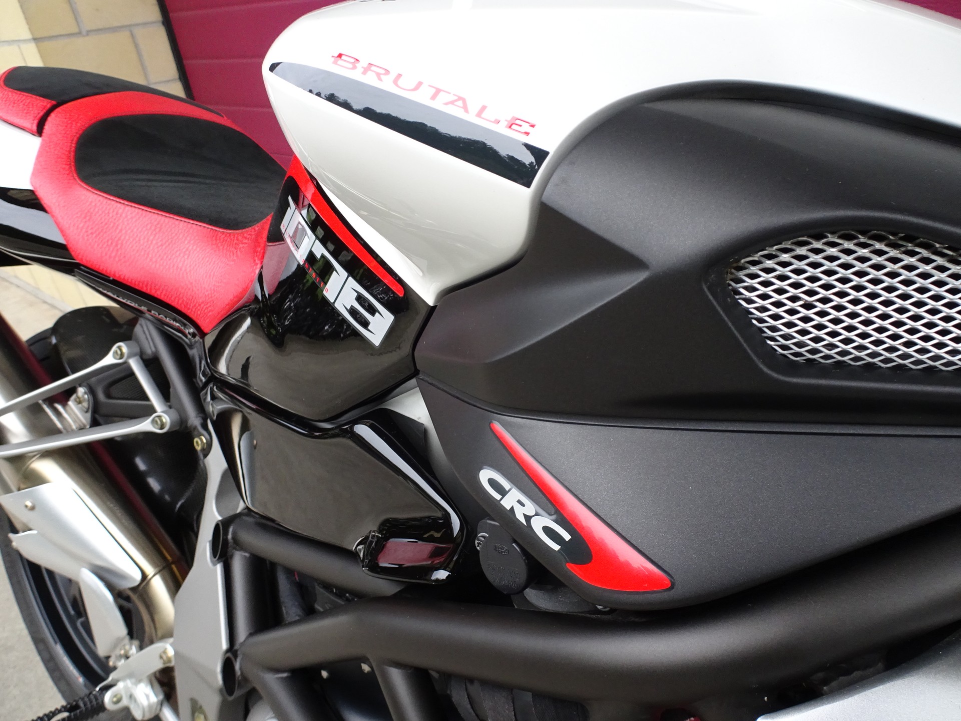 MV AGUSTA B4 Brutale 1078 RR-image-13