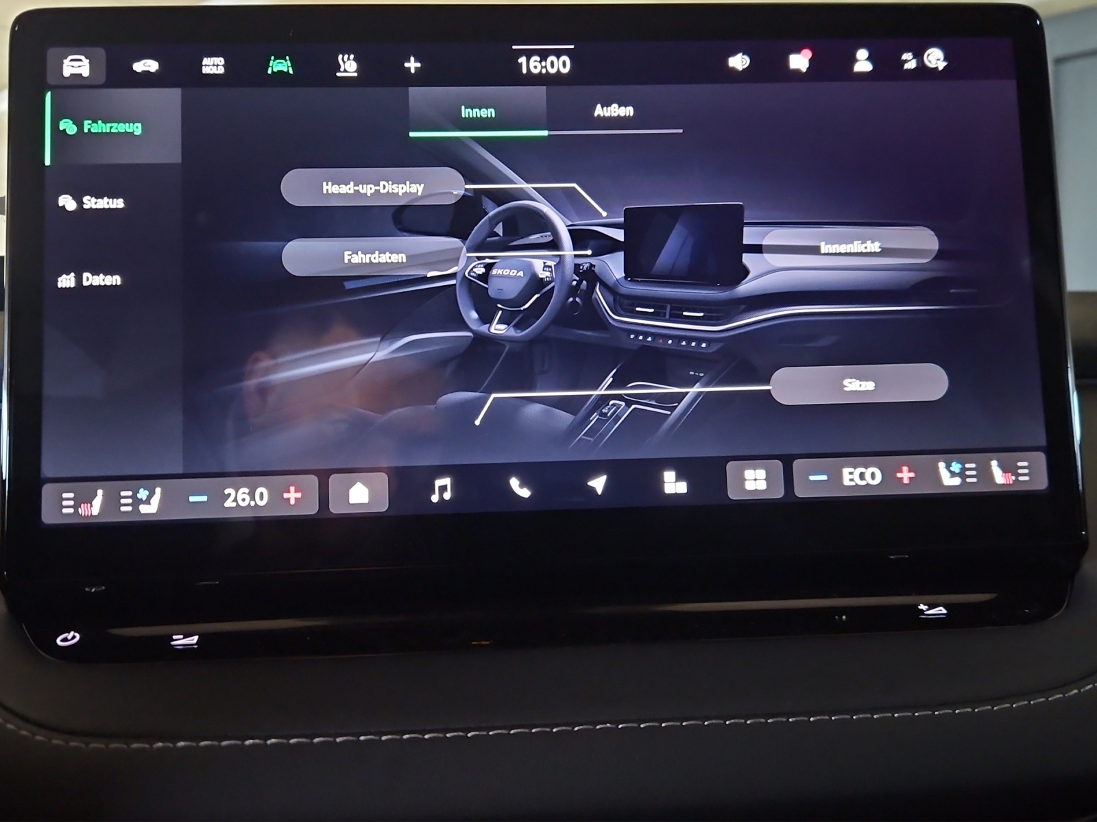 SKODA Enyaq 4x4 RS-image-19