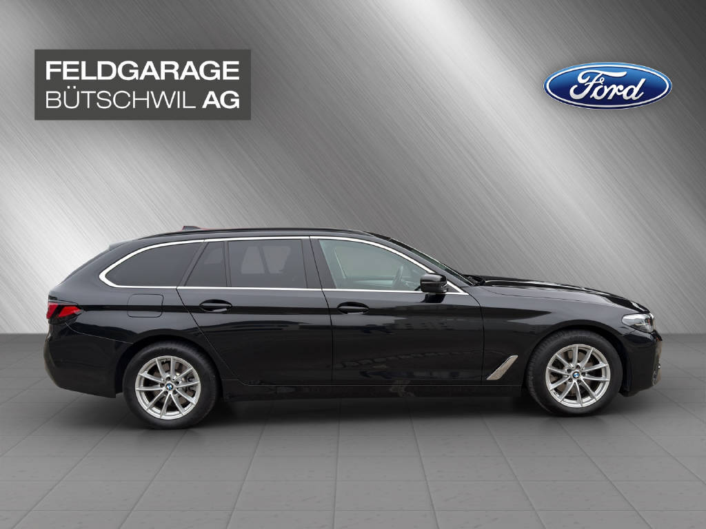BMW 520d xDrive Touring **CH Fahrzeug**Gratis Service**Garantie**-image-4