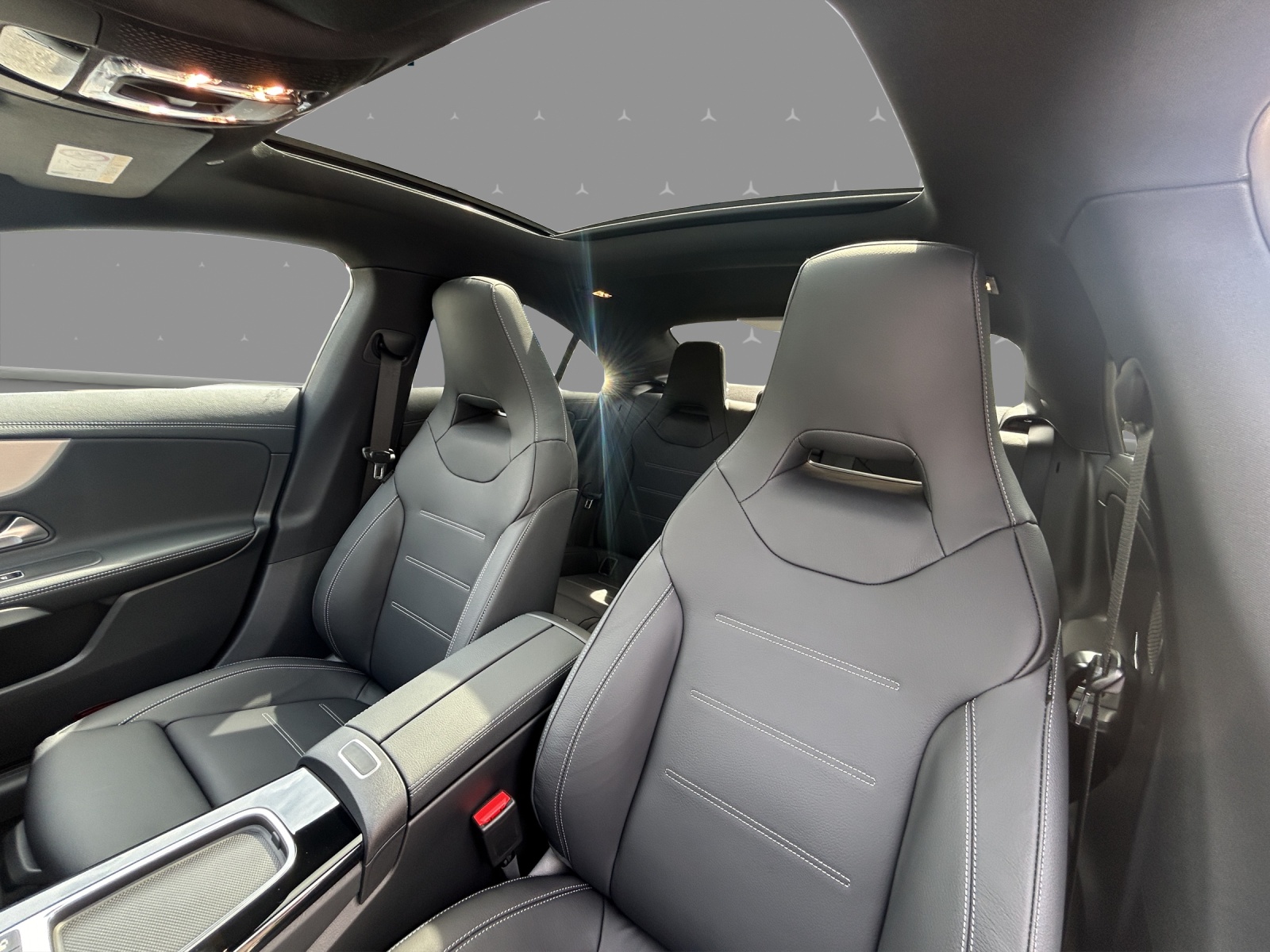 MERCEDES-BENZ CLA 250 4Matic 8G-DCT-image-10