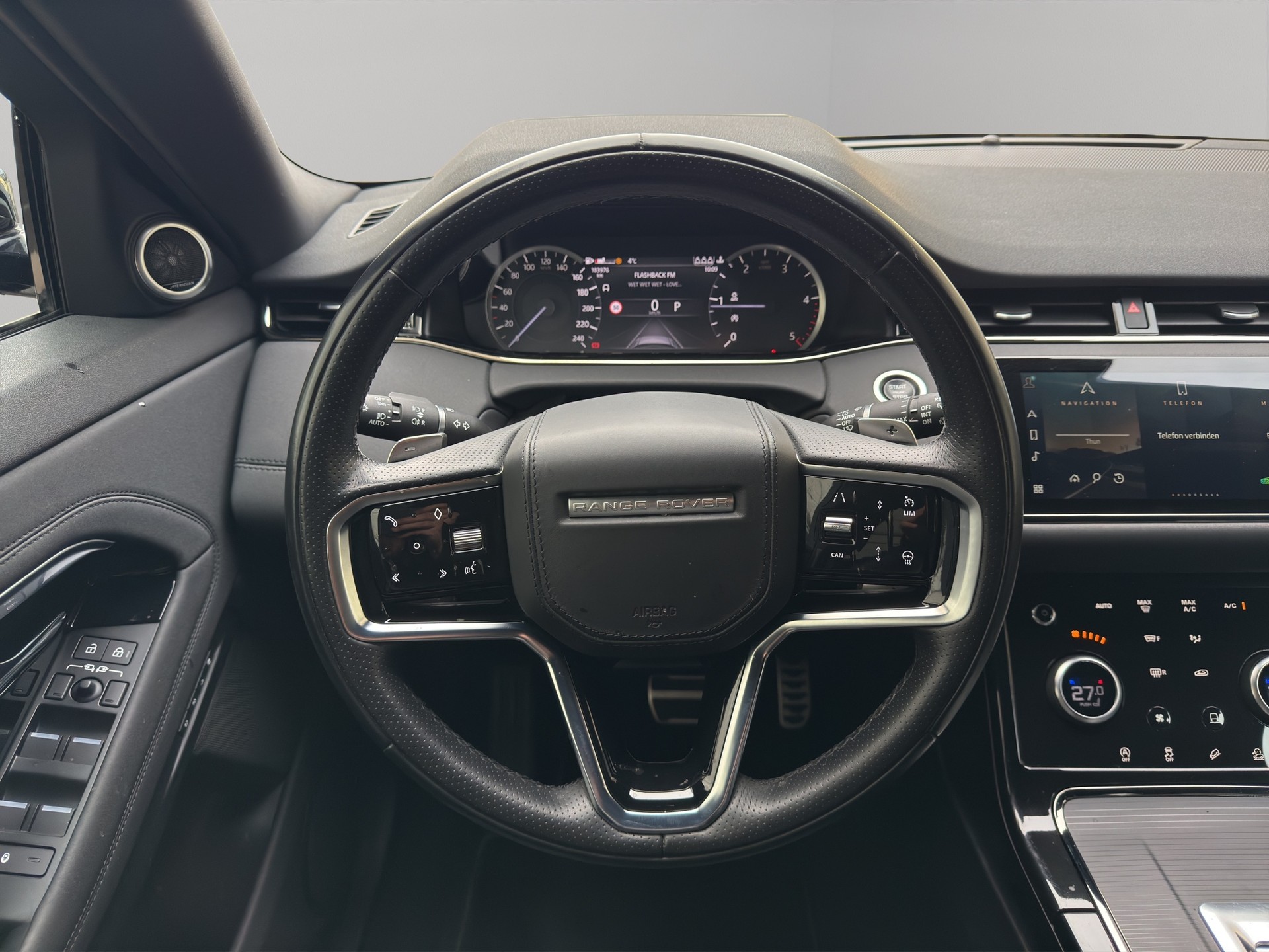 LAND ROVER Range Rover Evoque 2.0 D 200 R-Dynamic SE-image-5