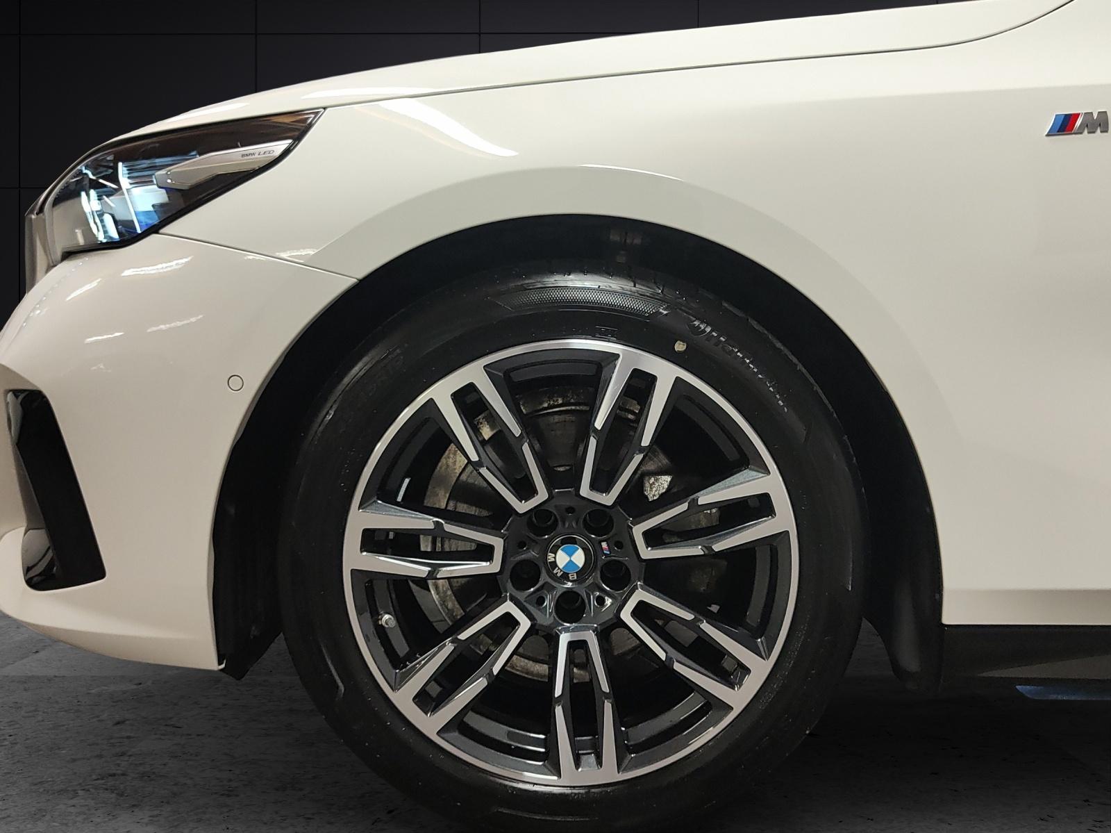 BMW 520d xDrive-image-8