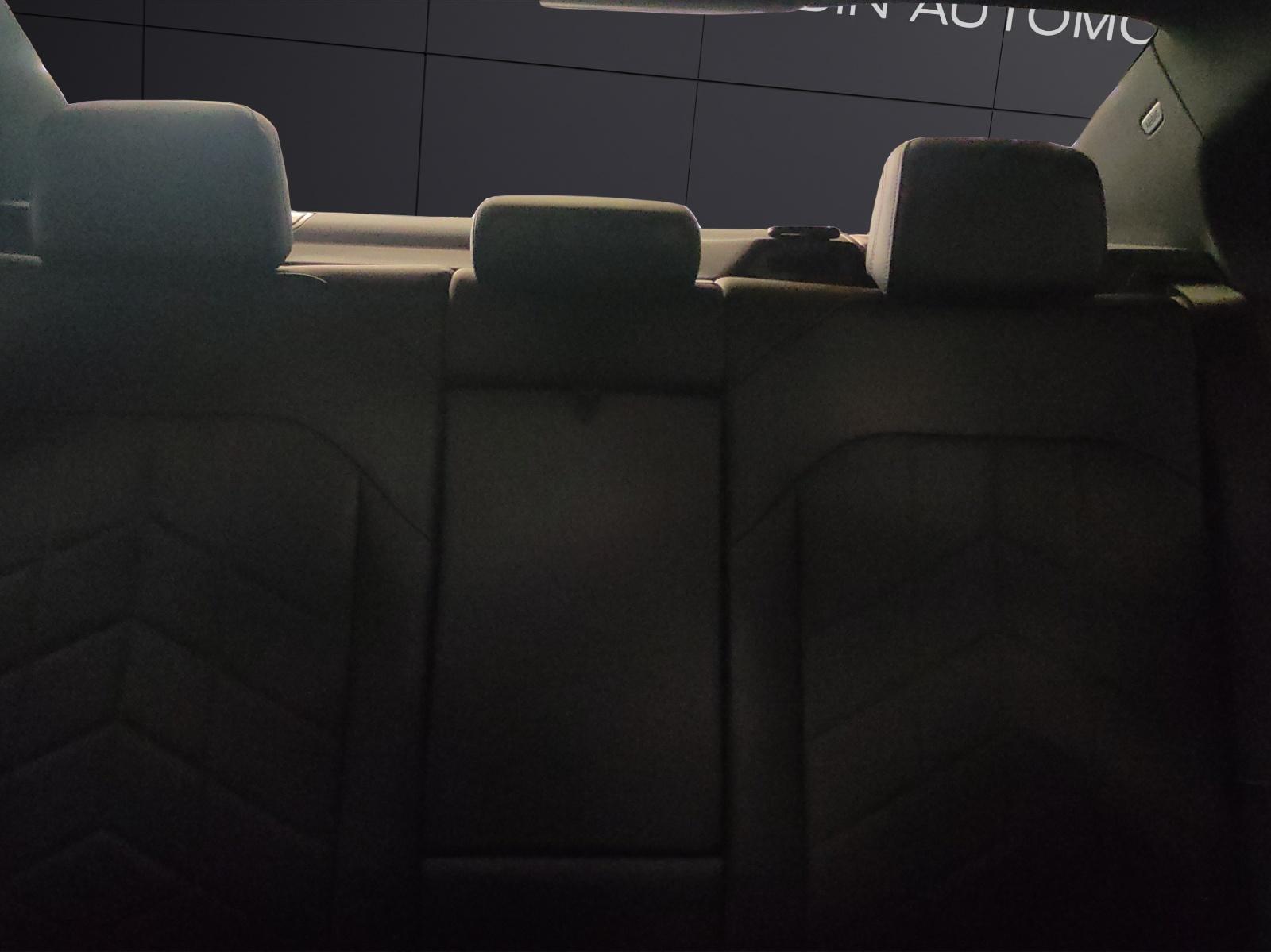 BMW 520d xDrive-image-12