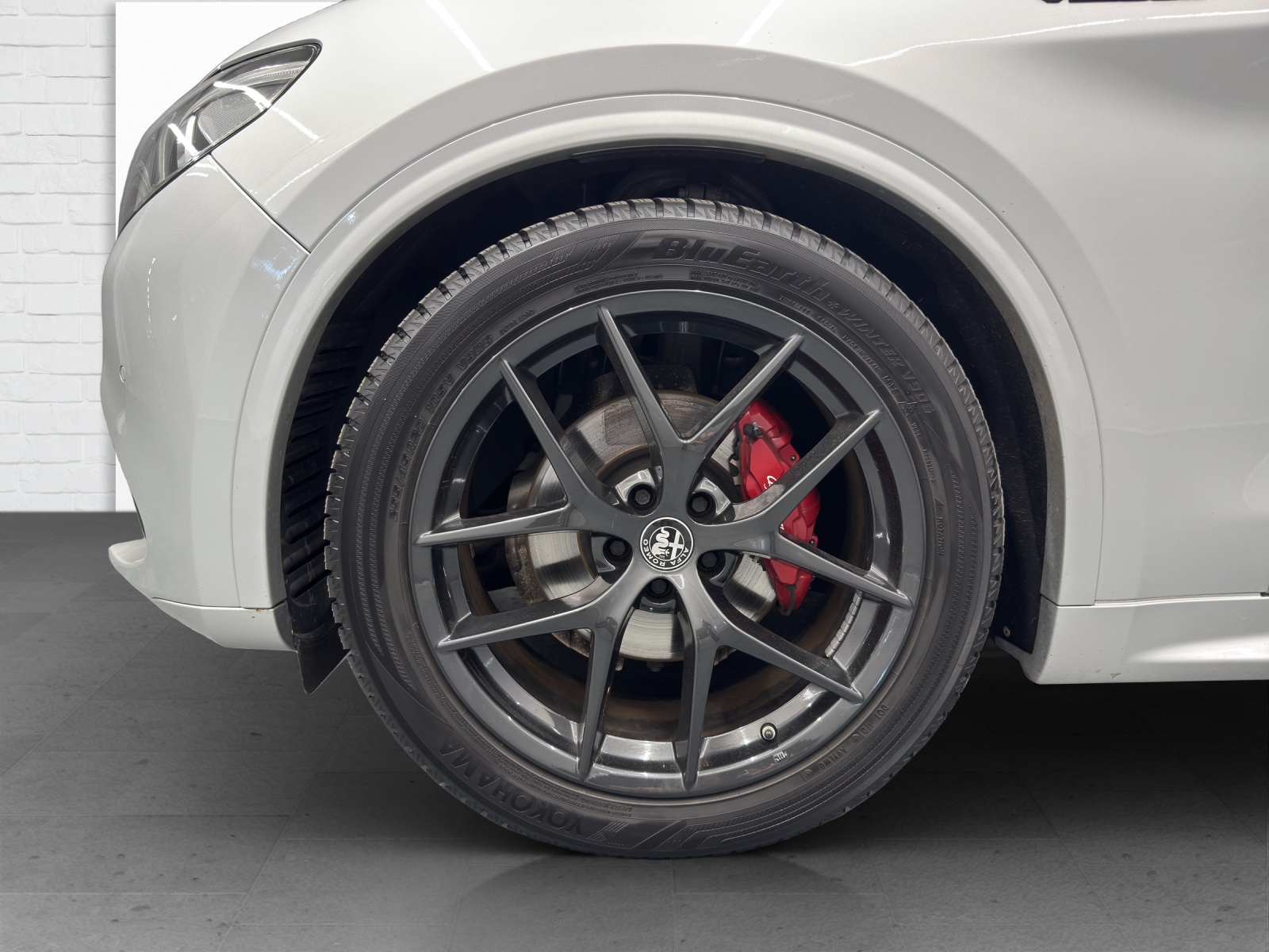 ALFA ROMEO Stelvio 2.0 Q4 280 Veloce-image-5