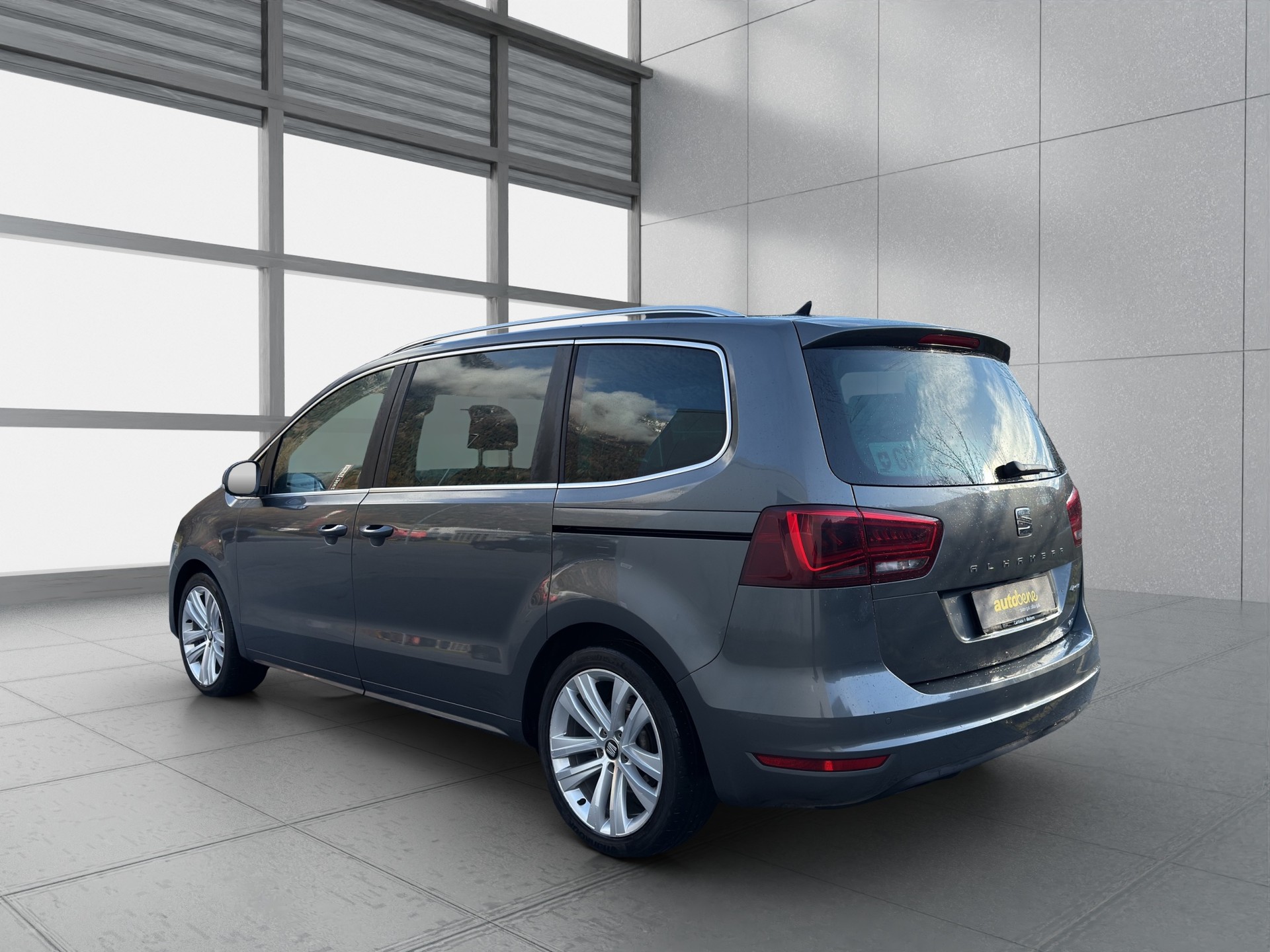 SEAT Alhambra 2.0 TDI Style 7-Plätzer 4x4-image-4