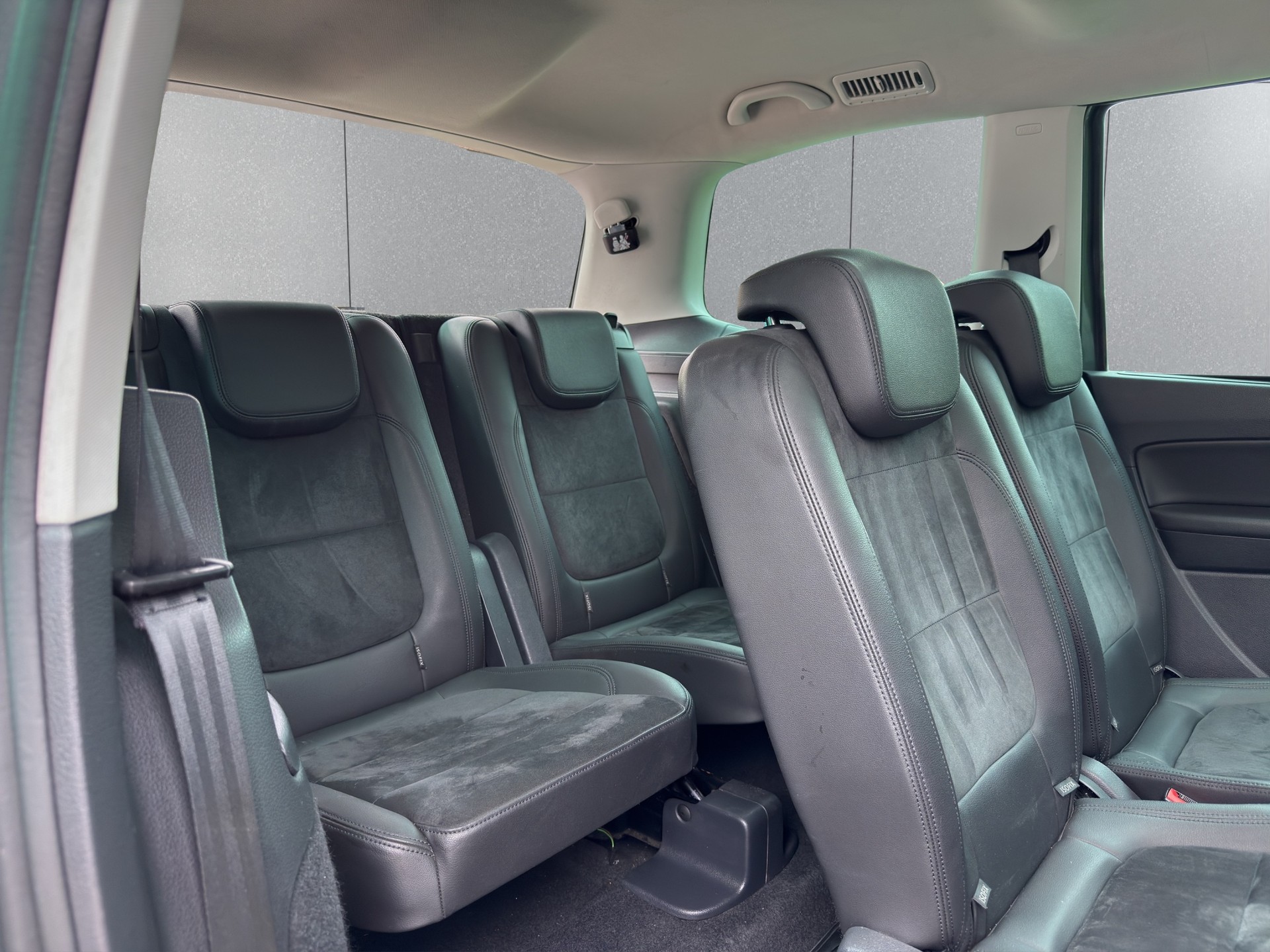 SEAT Alhambra 2.0 TDI Style 7-Plätzer 4x4-image-12