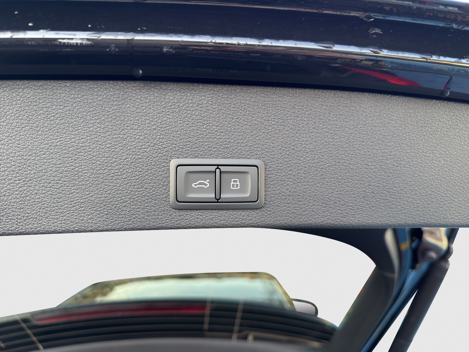 AUDI Q2 40 TFSI S line Attraction quattro S-tronic-image-13