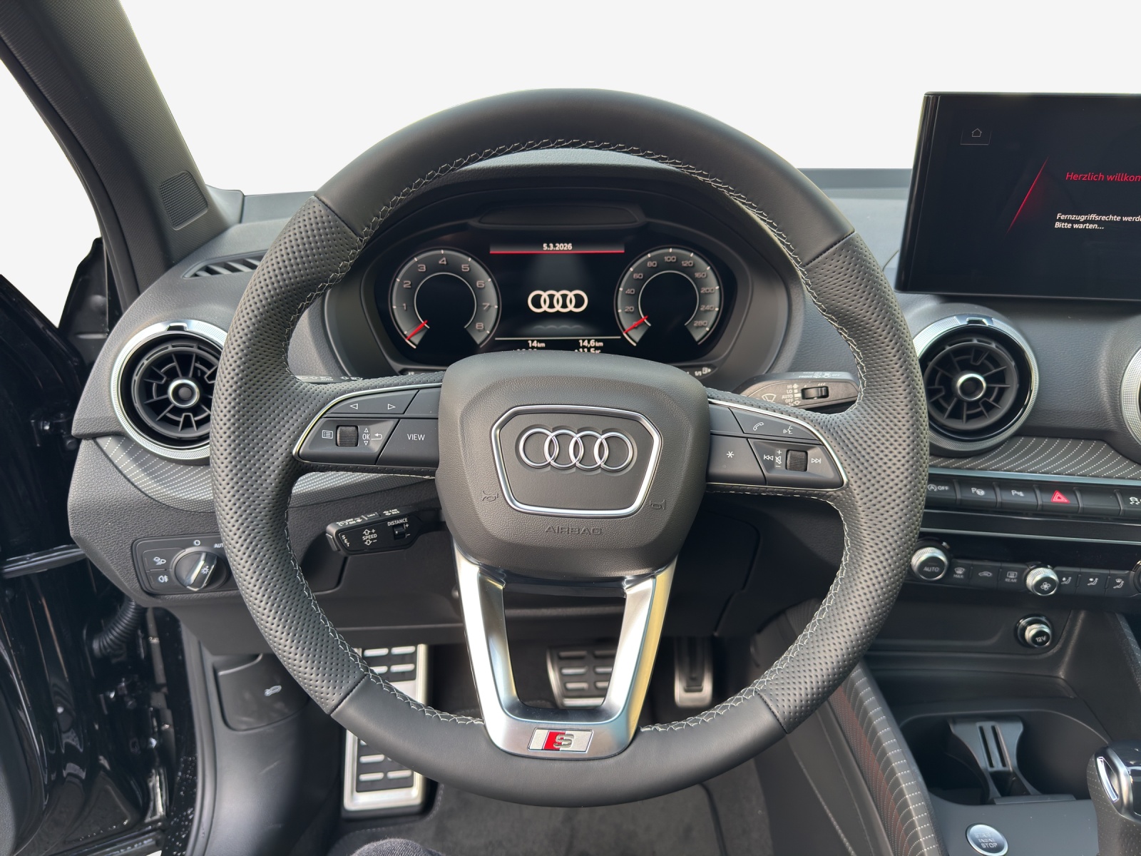 AUDI Q2 40 TFSI S line Attraction quattro S-tronic-image-9