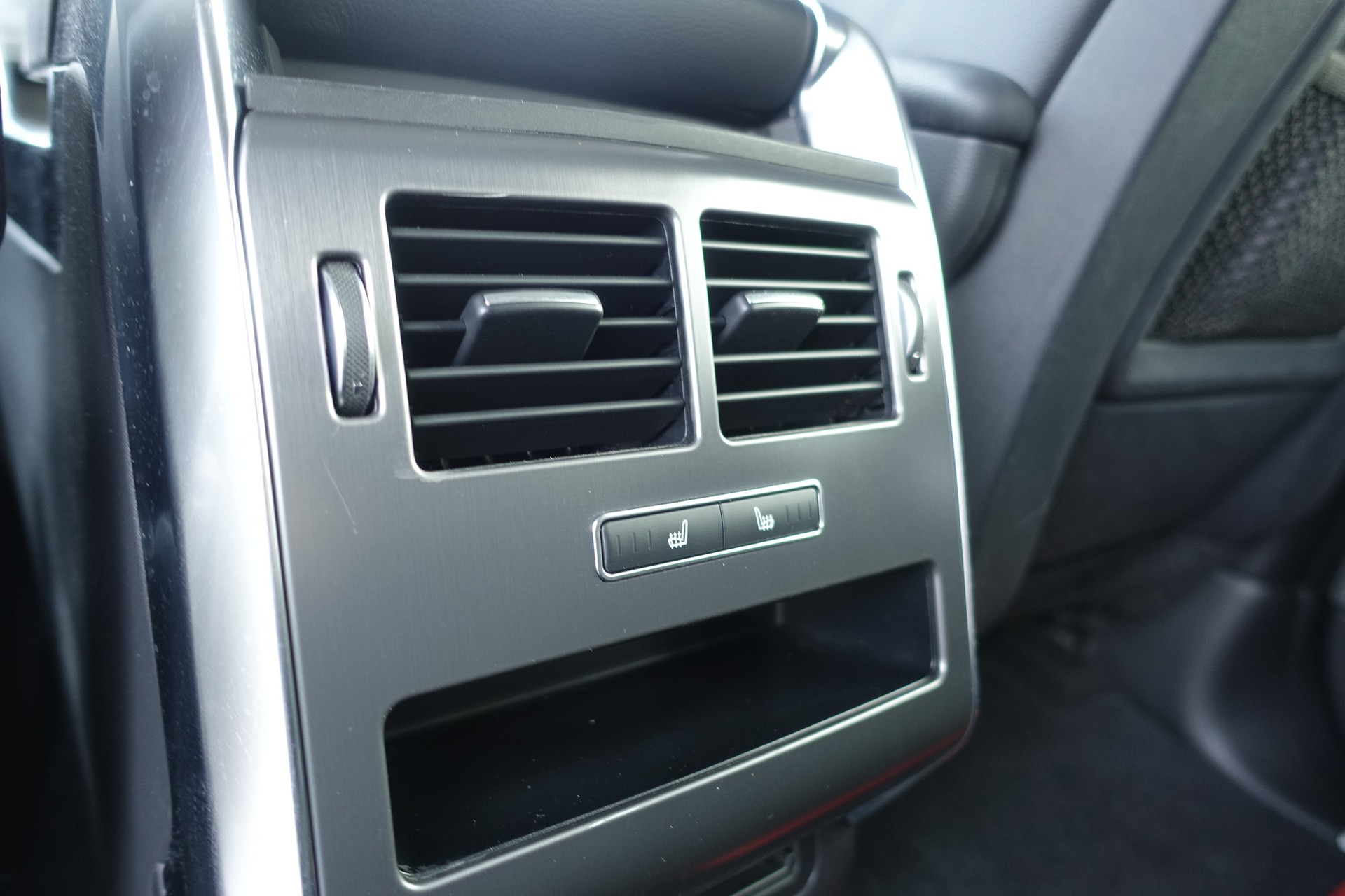 LAND ROVER Range Rover Sport 3.0 SDV6 SE Automatic-image-9