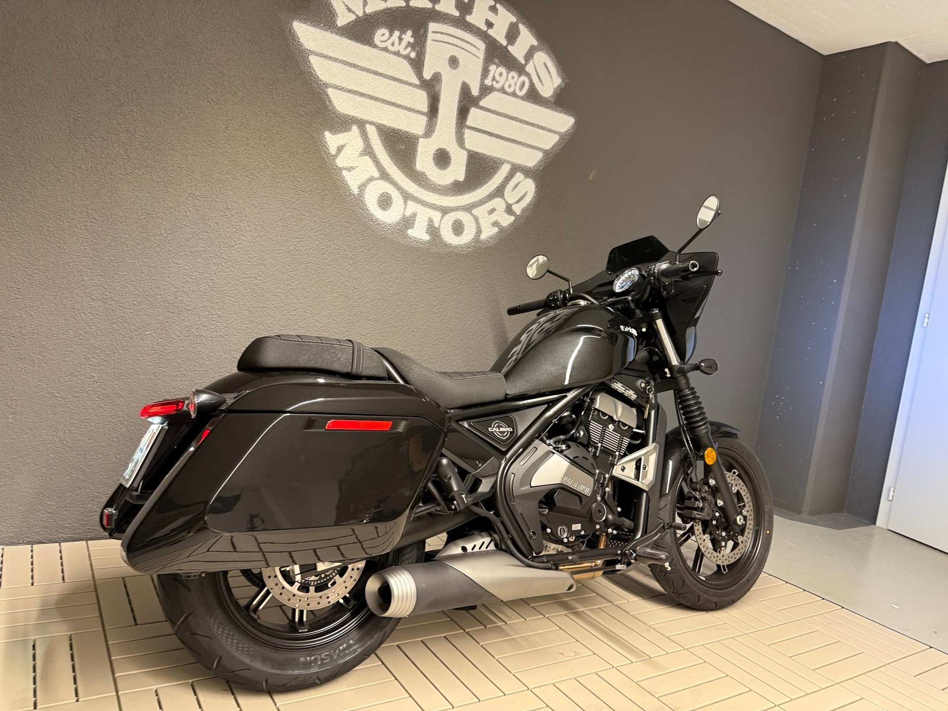 MOTO MORINI CALIBRO BAGGER 700-image-7