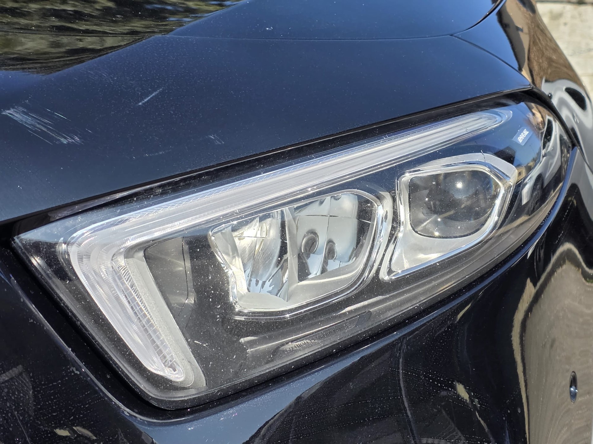 MERCEDES-BENZ A 180 d Style 7G-DCT-image-12