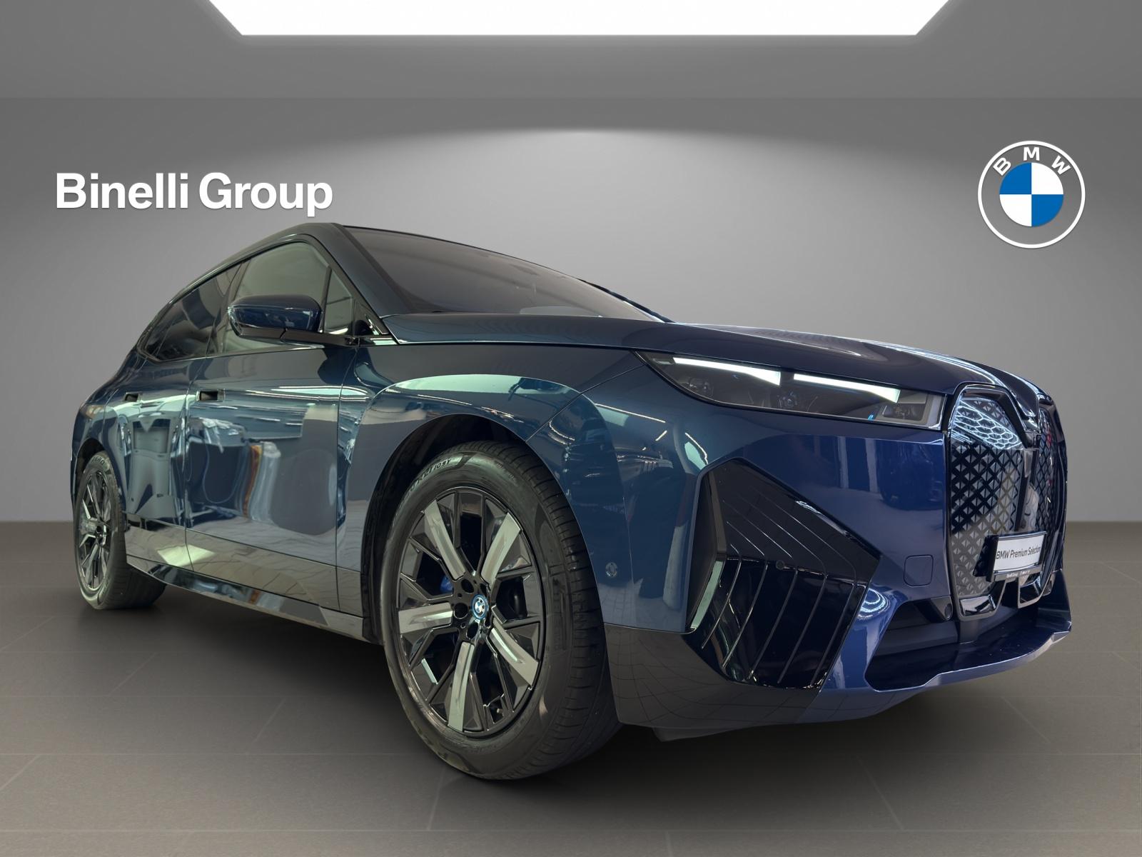 BMW iX xDrive40-image-19