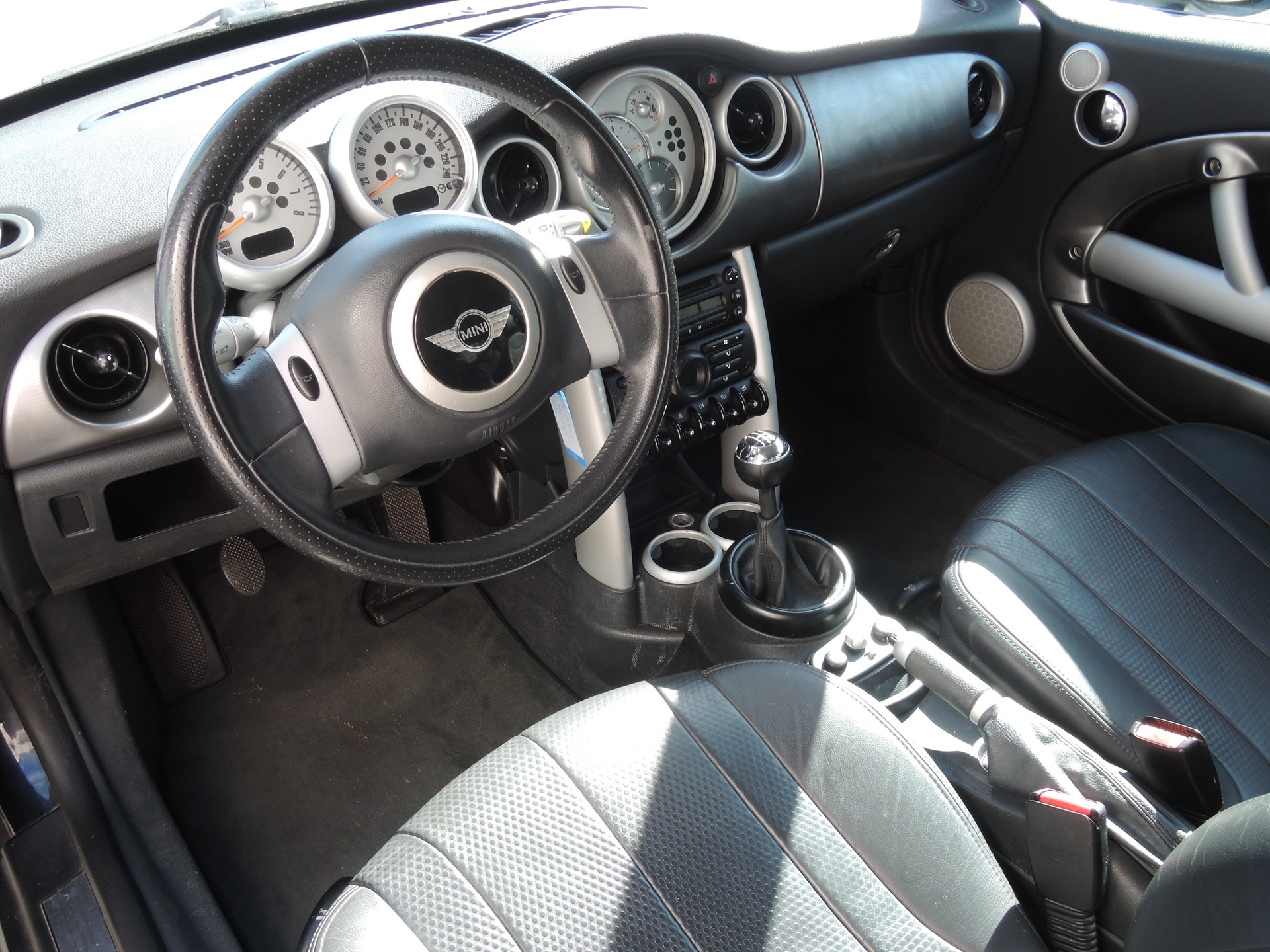 MINI Cooper-image-6