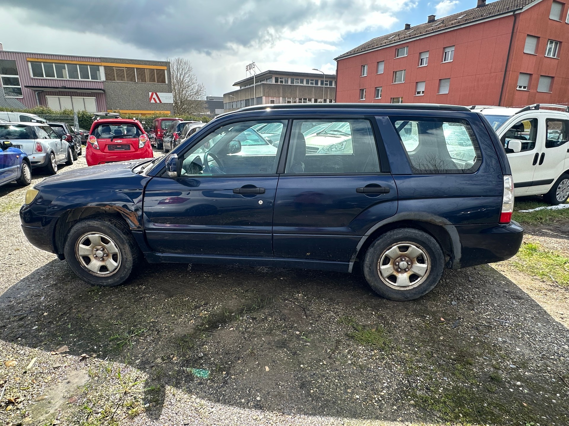 SUBARU Forester 2.0X (Swiss)-image-5