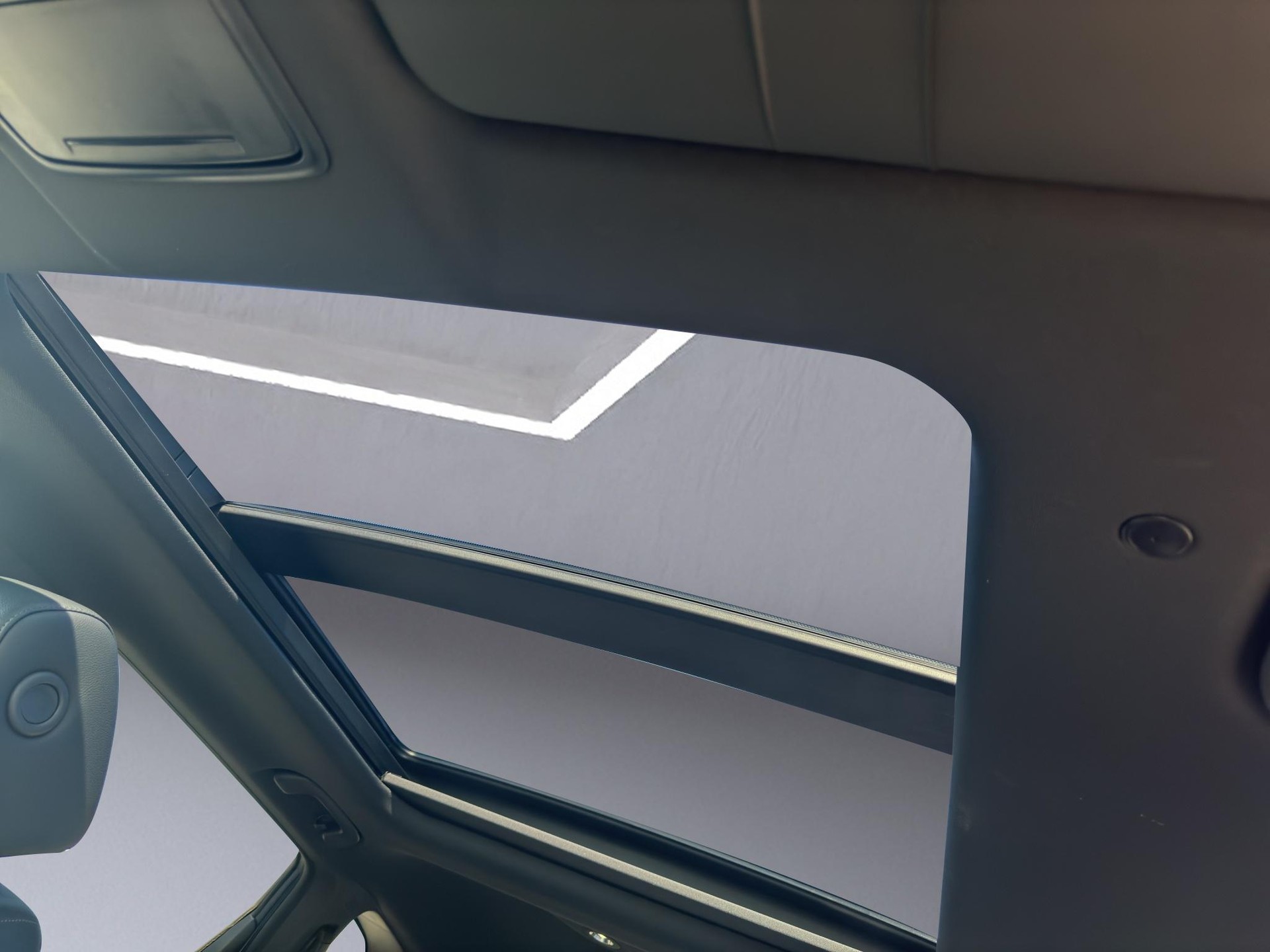 HONDA CR-V 2.0 i-MMD Plug-in Hybrid Advance Tech 2WD-image-17