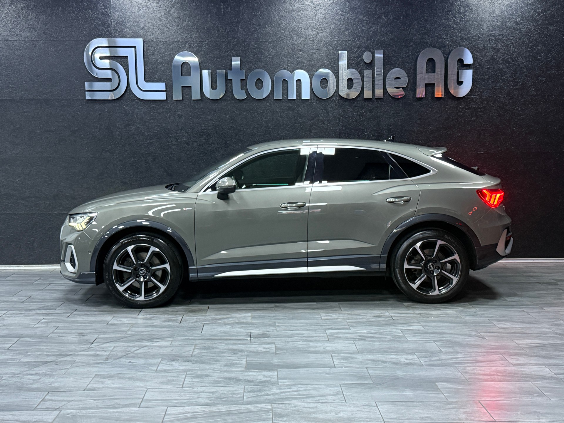 AUDI Q3 Sportback 45 TFSI S line quattro S-tronic / CH Fz aus 1 Hand / AHK / Vollausstattung / Leasing ab 299.--image-5