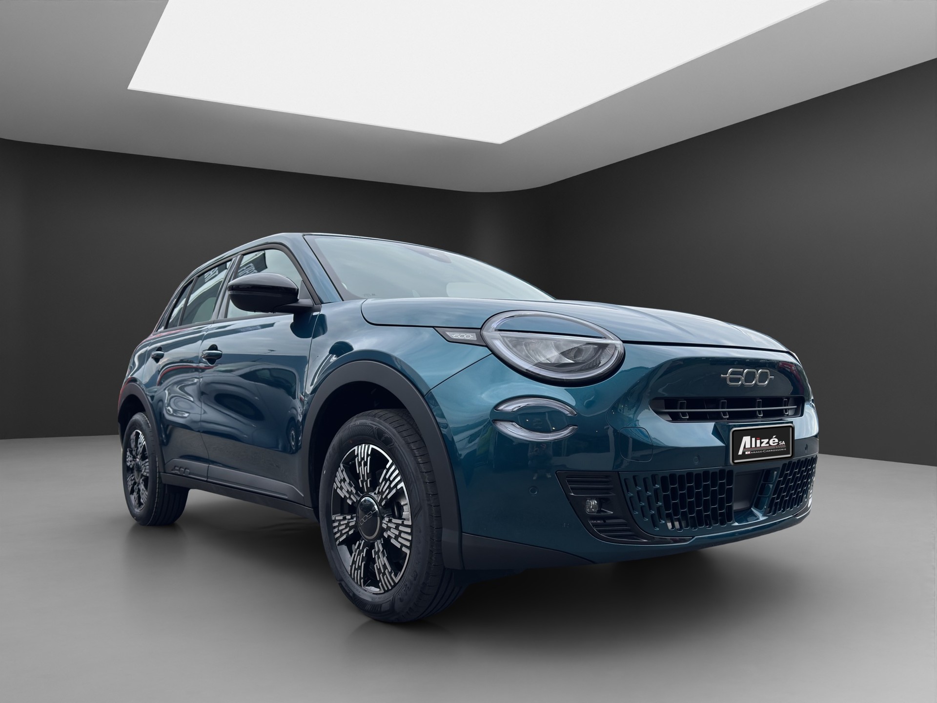 FIAT 600h MildHybrid Icon Swiss Edition-image-8