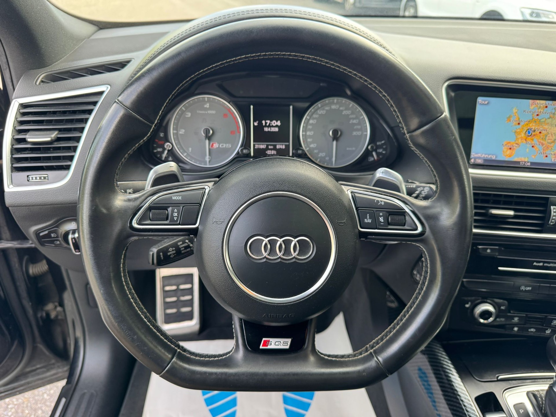 AUDI SQ5 3.0 TDI quattro tiptronic-image-19