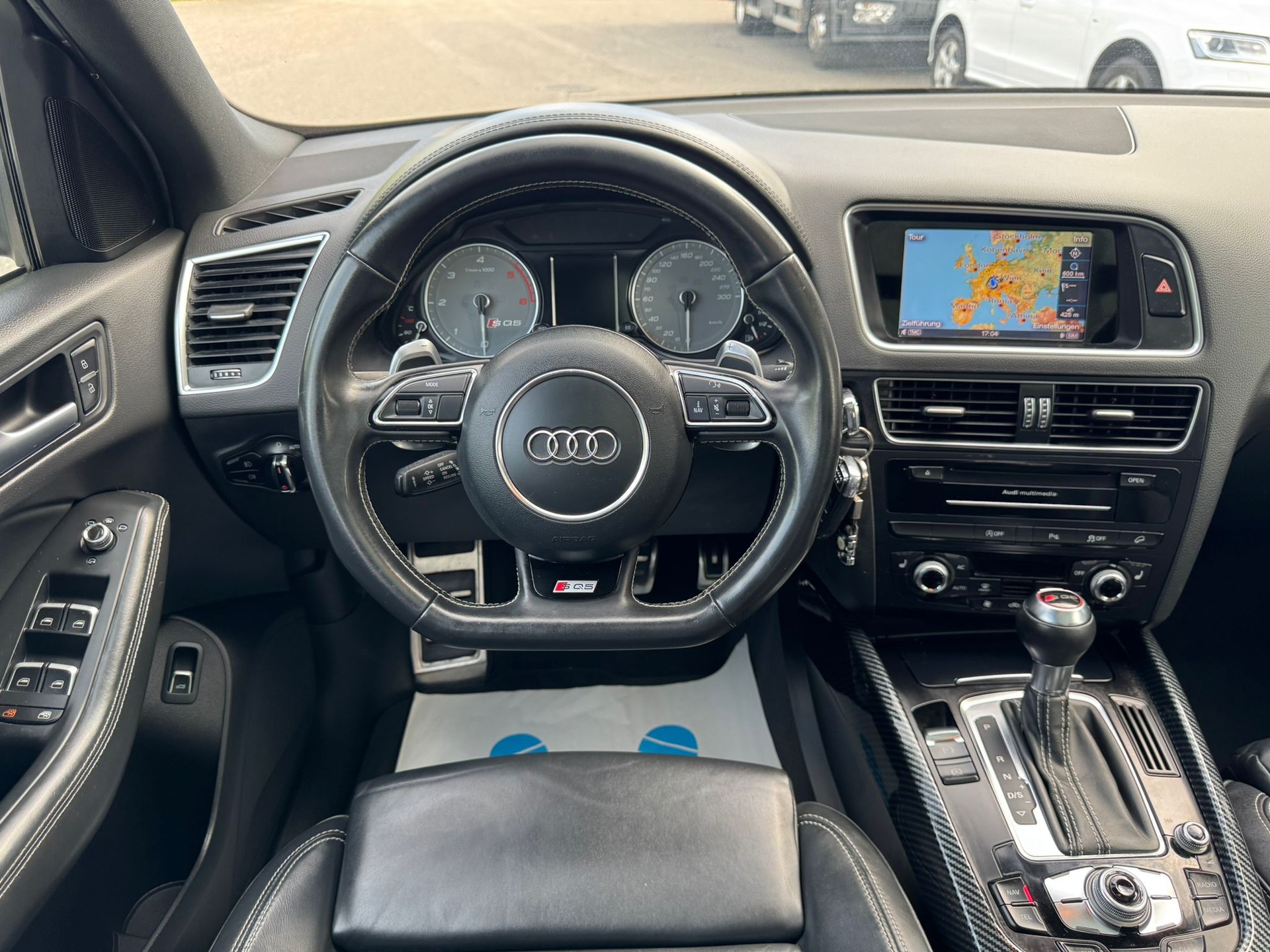 AUDI SQ5 3.0 TDI quattro tiptronic-image-18