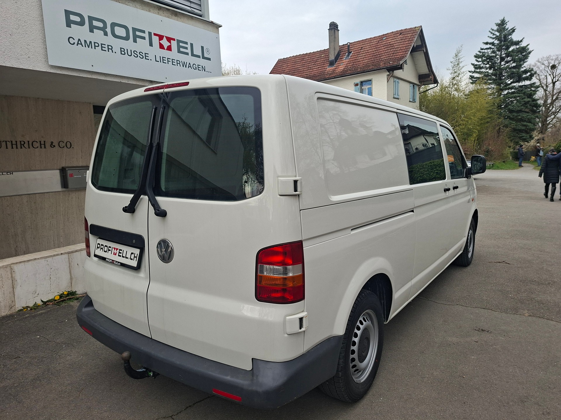 VW T5 2.5 TDI PD 4MOTION-image-2