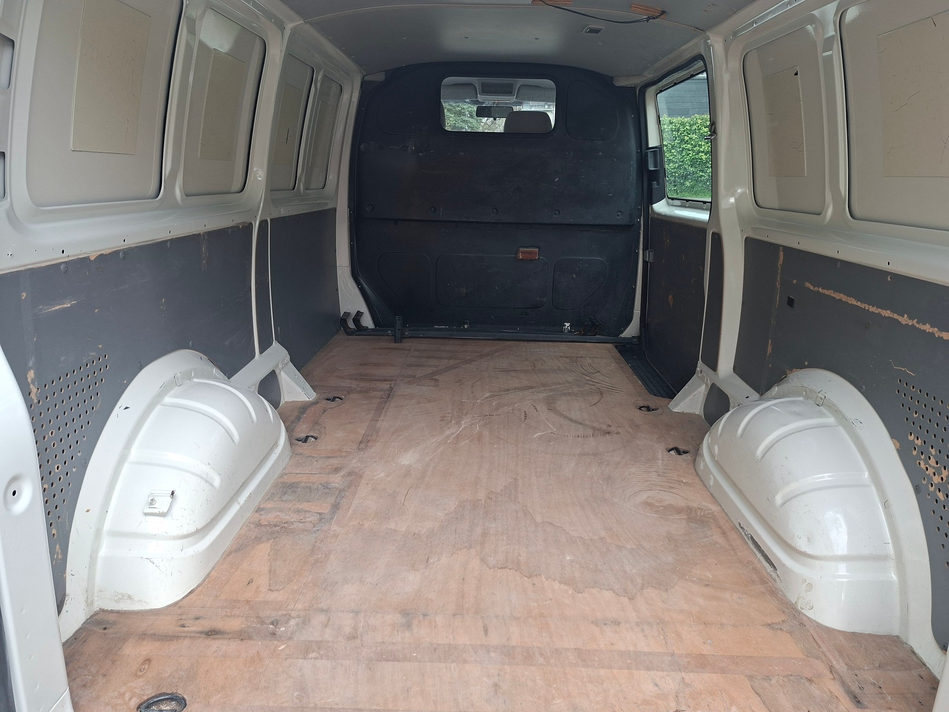 VW T5 2.5 TDI PD 4MOTION-image-10
