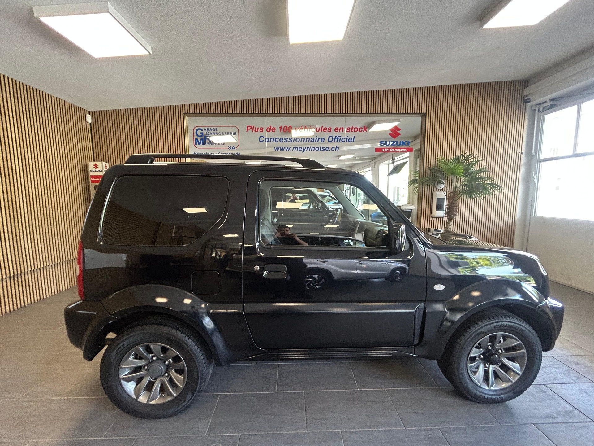 SUZUKI Jimny Wagon 1.3 4WD Sergio Cellano Top Automatique 4 Place/4Platz