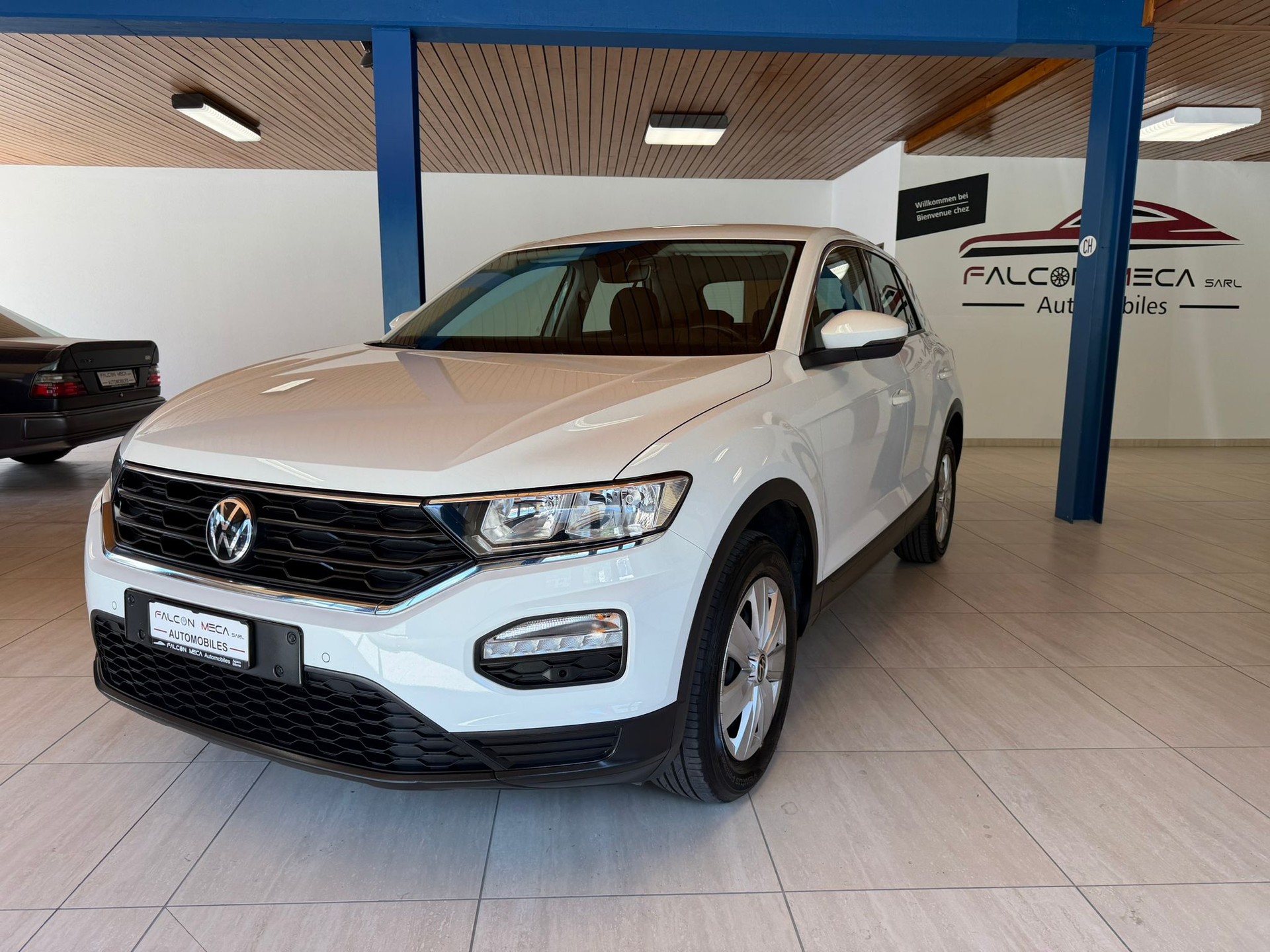VW T-Roc 1.0 TSI Advance-image-3