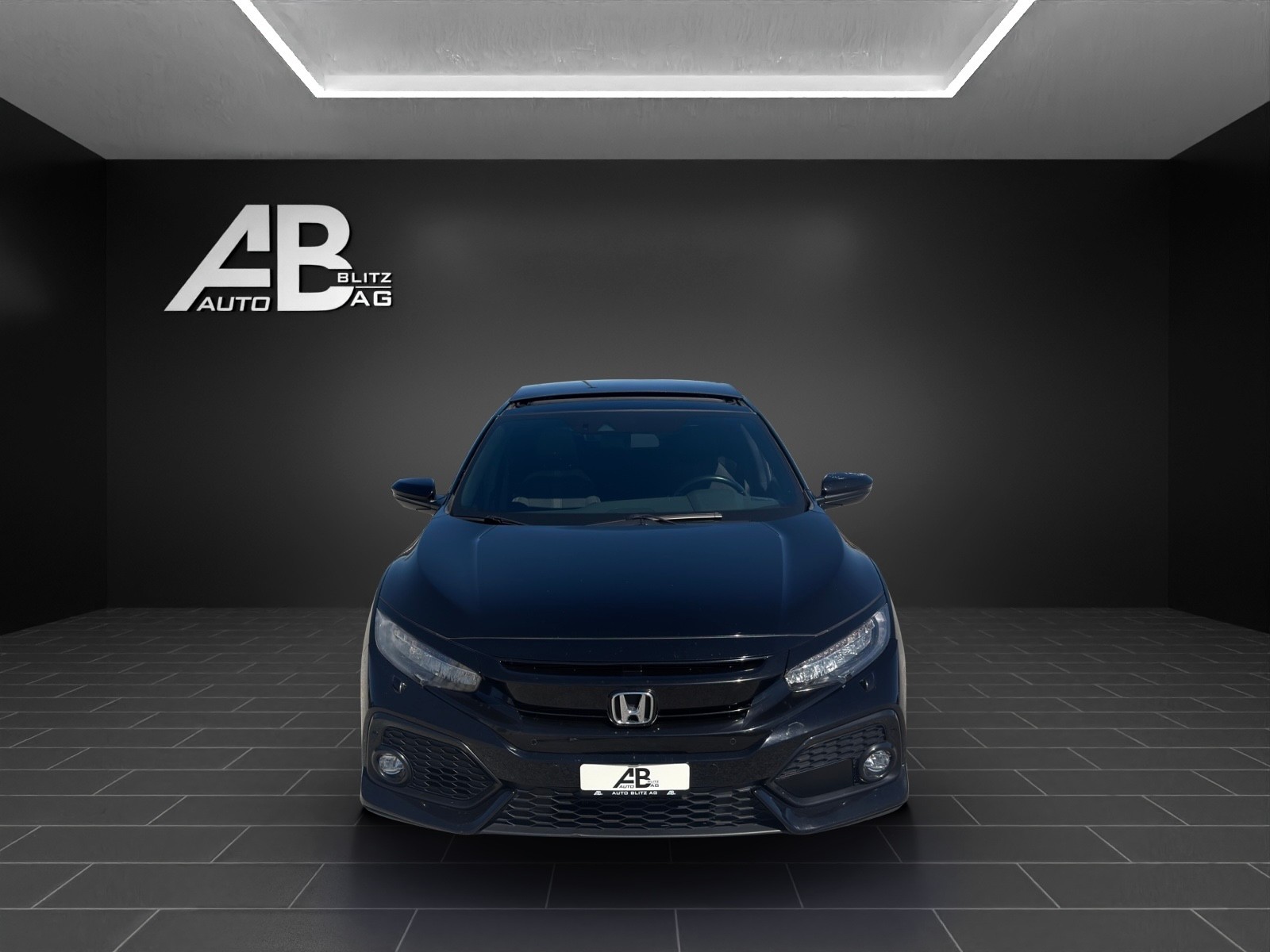 HONDA Civic 1.0 VTEC Executive CVT-image-0