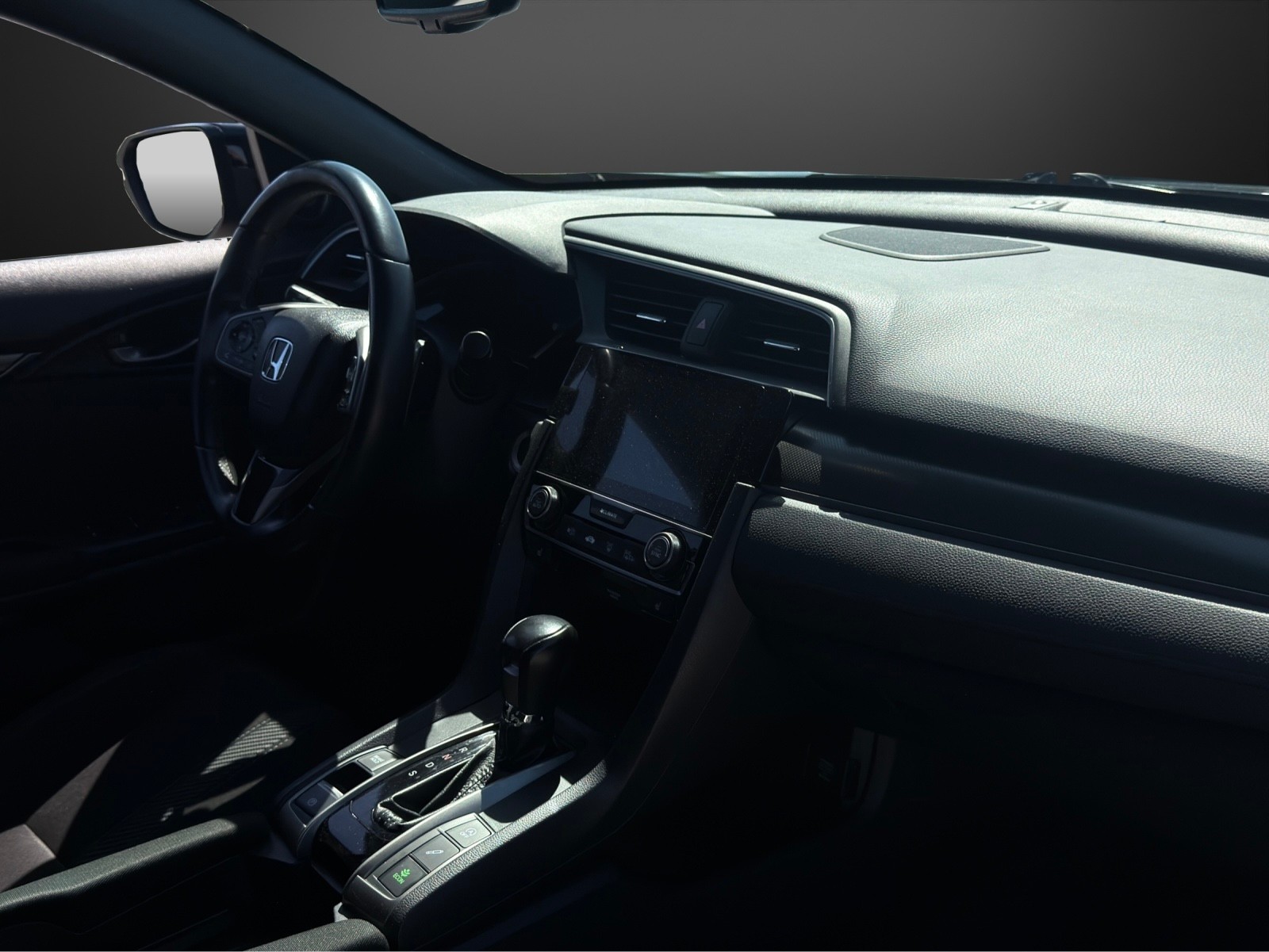 HONDA Civic 1.0 VTEC Executive CVT-image-9