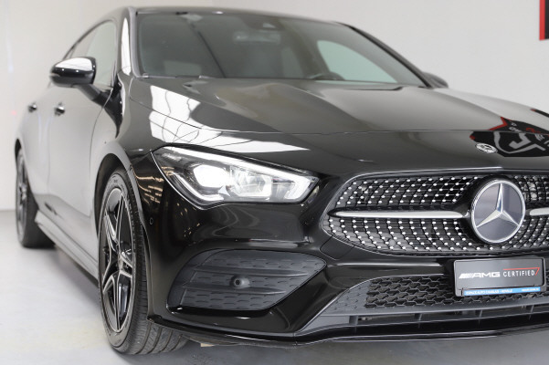 MERCEDES-BENZ CLA SB 220d AMG Line 4M-image-1