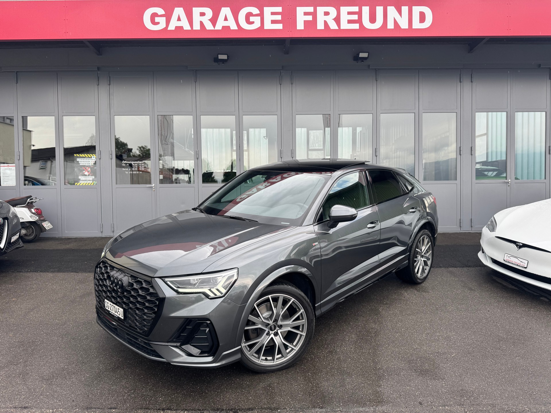 AUDI Q3 Sportback 40 TDI S line quattro S-tronic-image-3