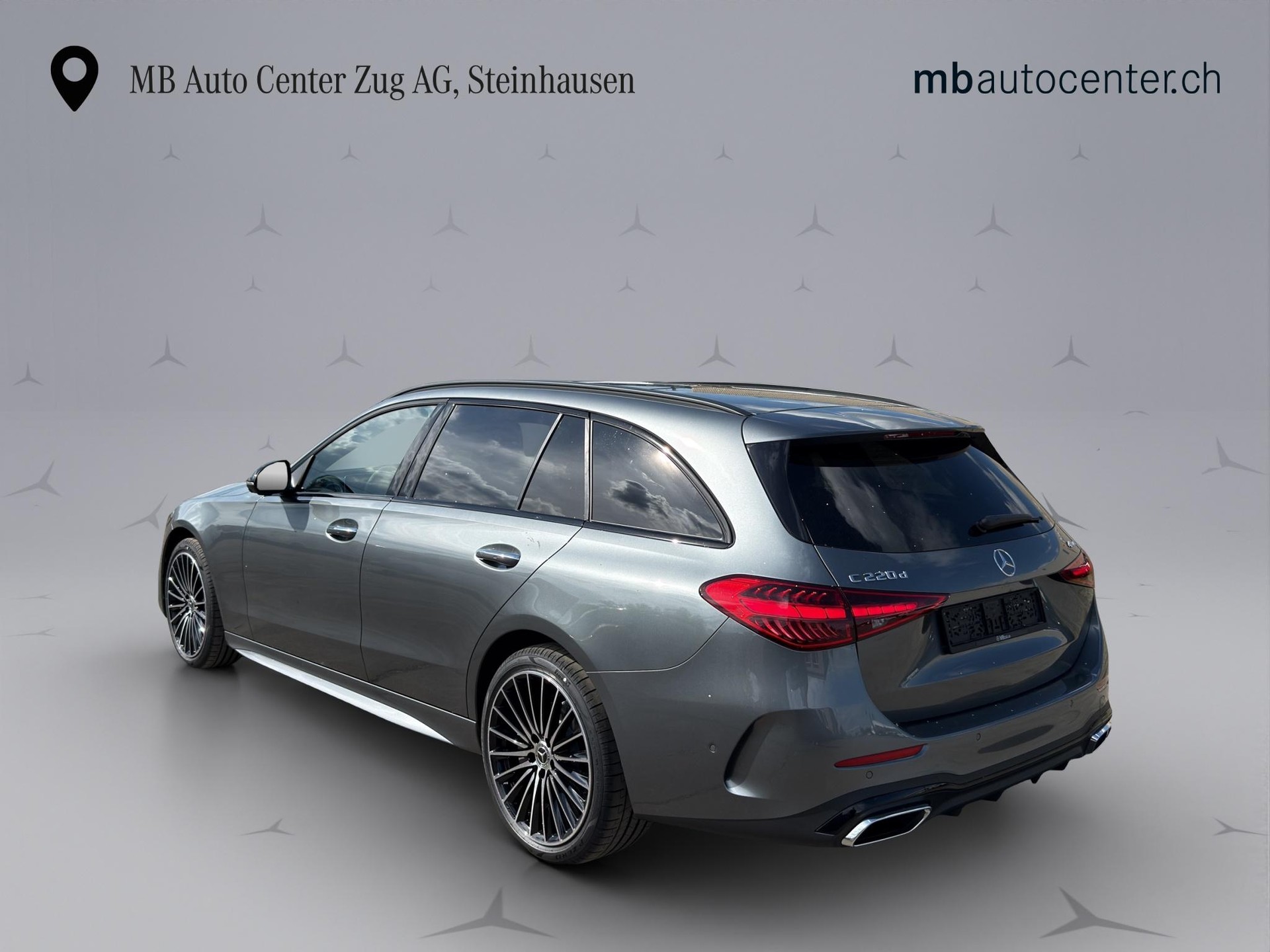 MERCEDES-BENZ C 220 d Swiss Star AMG Line 4matic Kombi-image-3