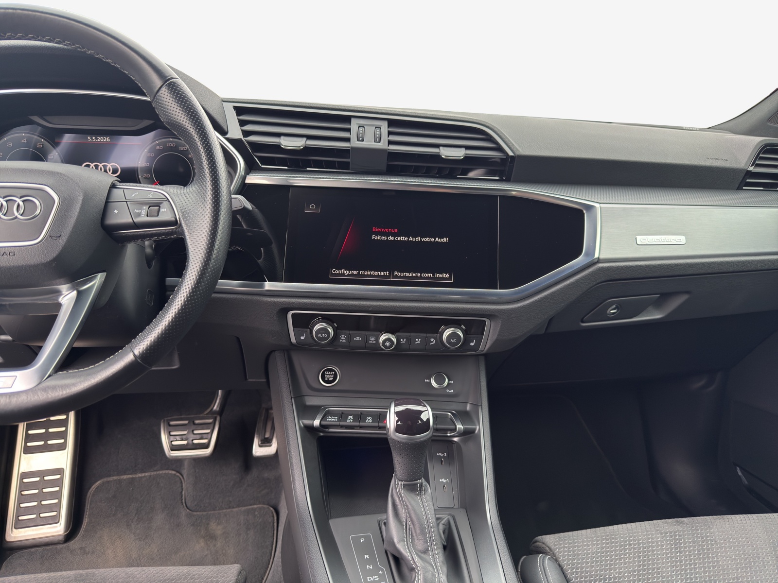 AUDI Q3 Sportback 45 TFSI S line quattro S-tronic-image-10